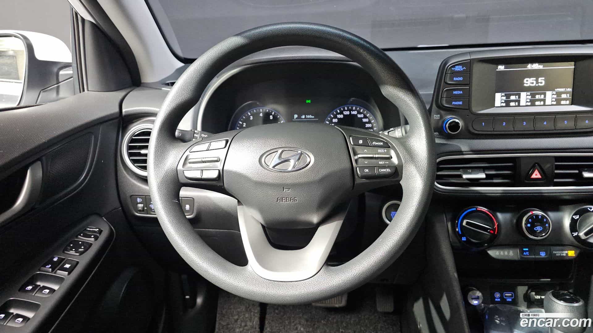 Kona Hyundai 2018.0-OPTION-015