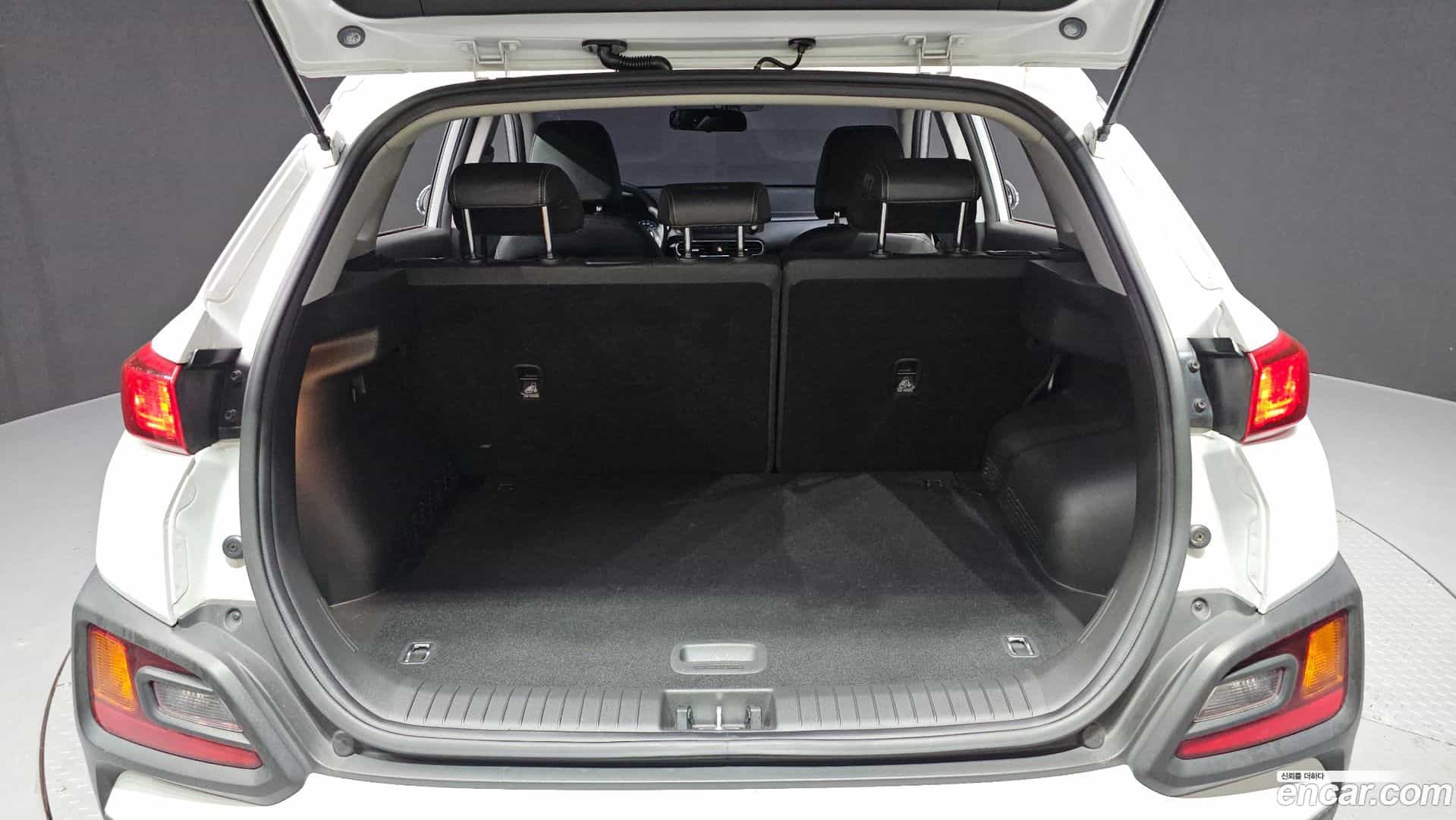 Kona Hyundai 2018.0-OPTION-024