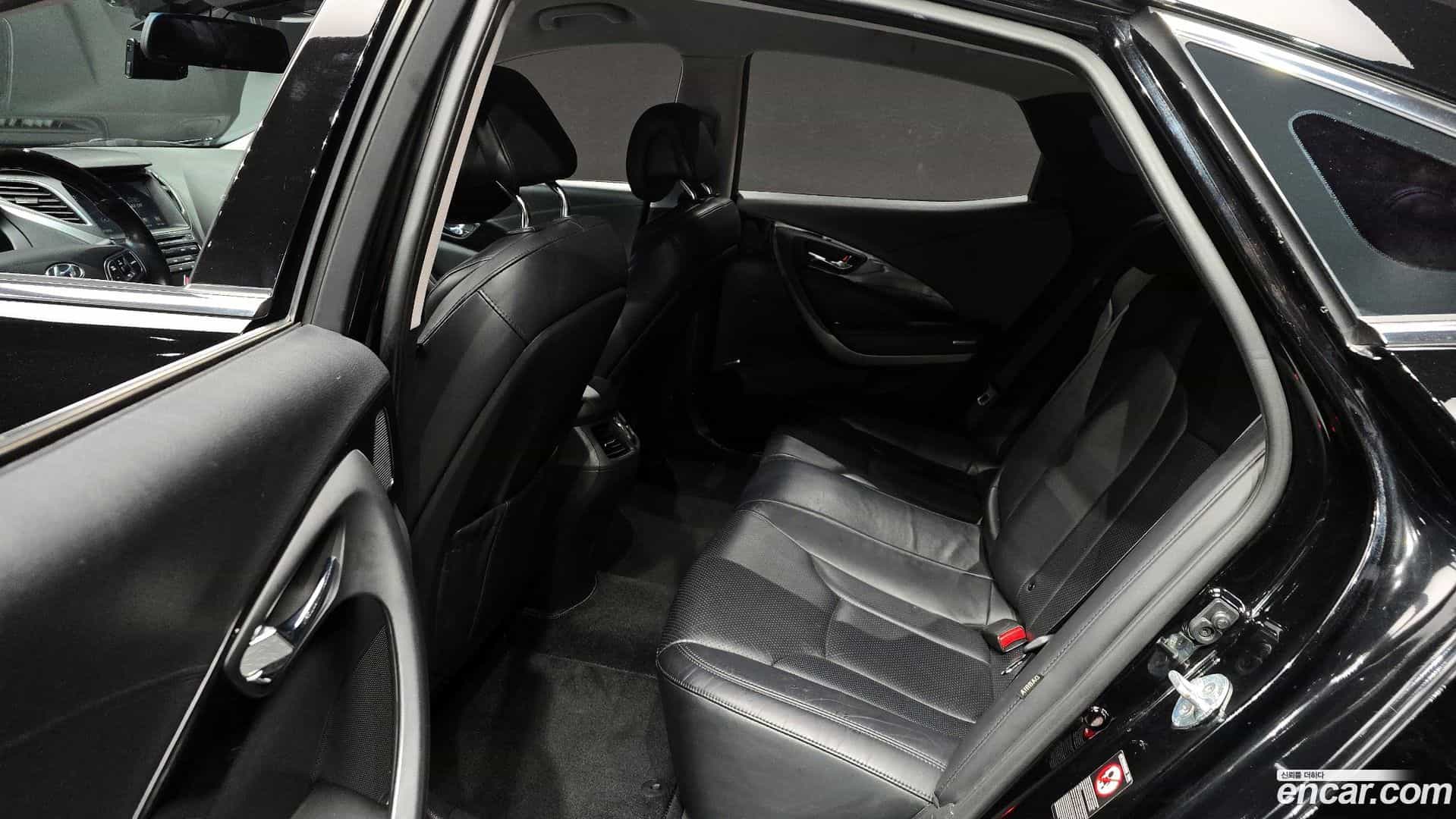 Grandeur Hyundai 2015.10-OPTION-016