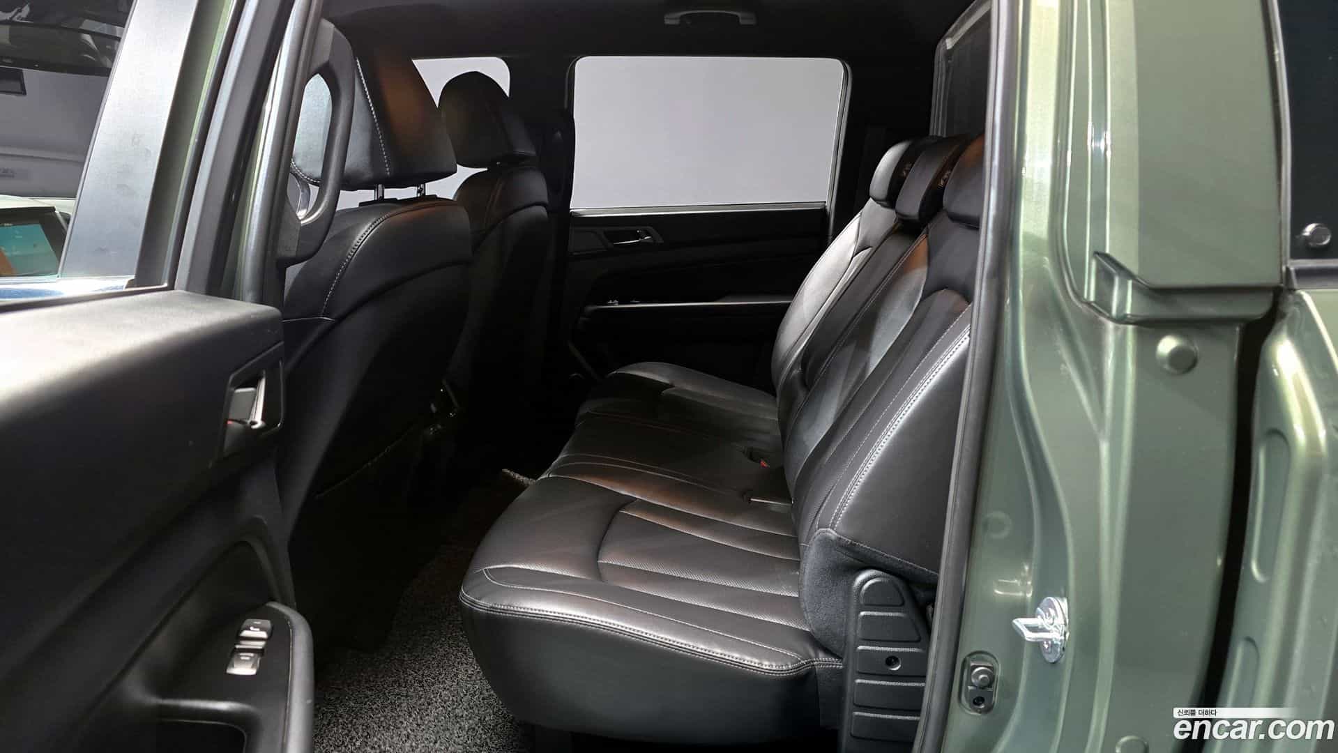 Rexton KG Mobility 2022.7-OPTION-016