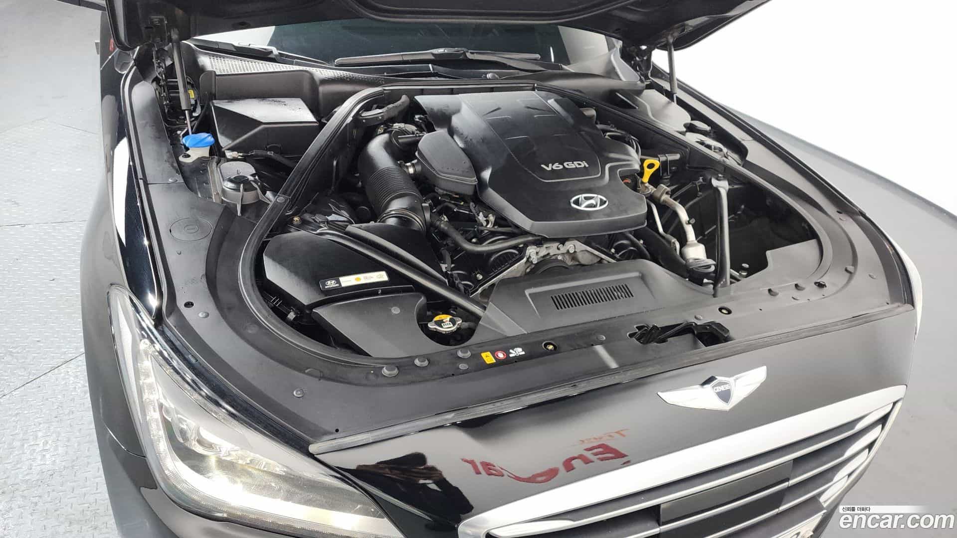Genesis Hyundai 2015.9-INNER-006