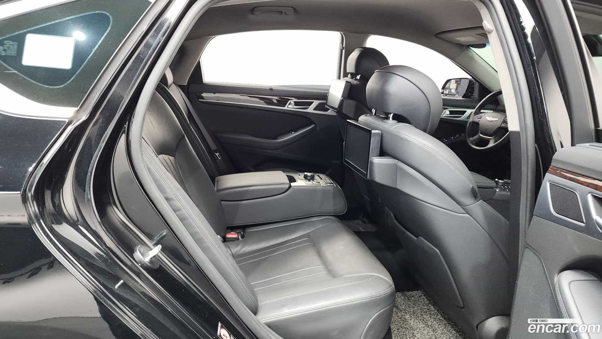 Genesis Hyundai 2015.9-OPTION-016