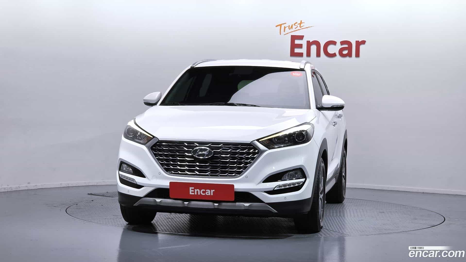 Tucson Hyundai 2016.5-OUTER-003