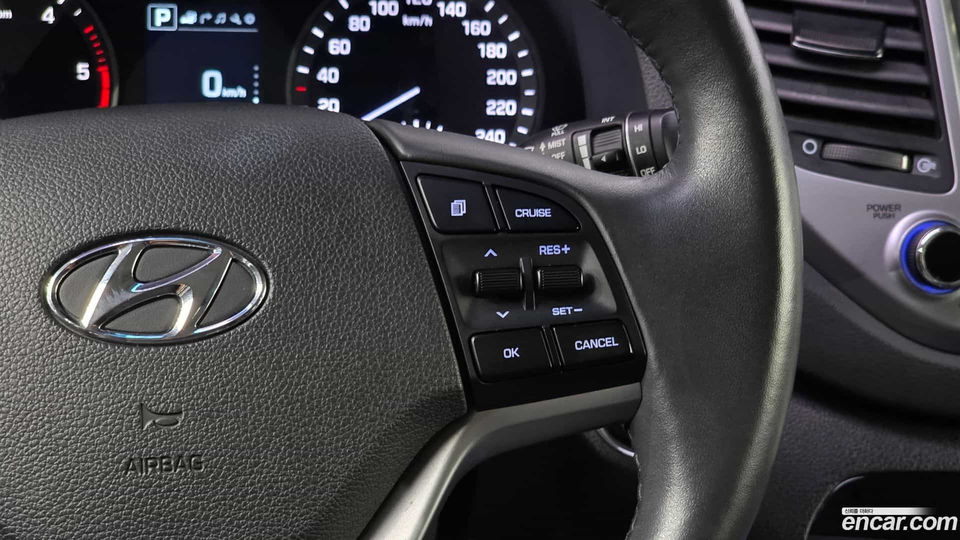 Tucson Hyundai 2016.5-OPTION-024