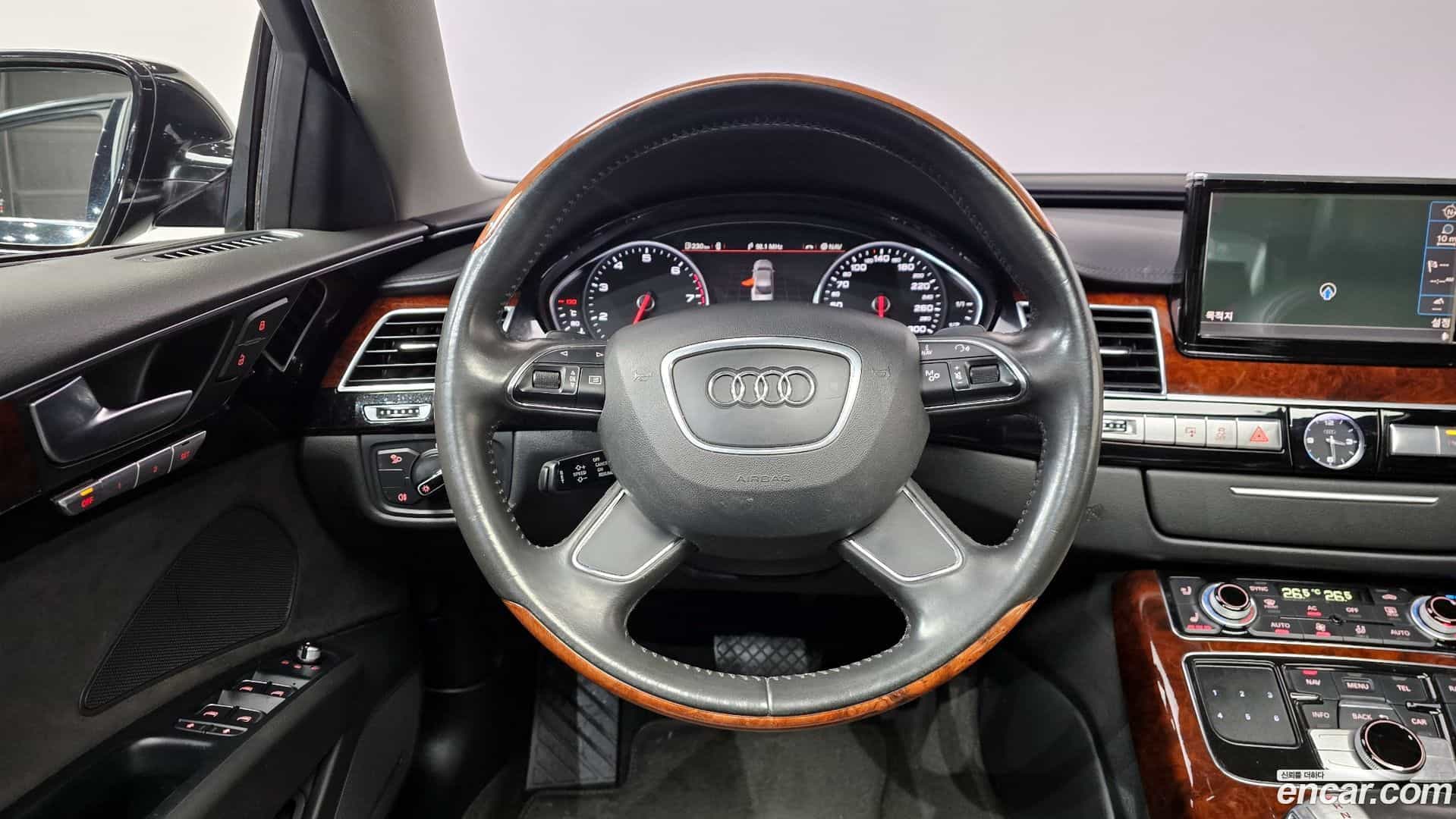 A8 Audi 2011.11-OPTION-017