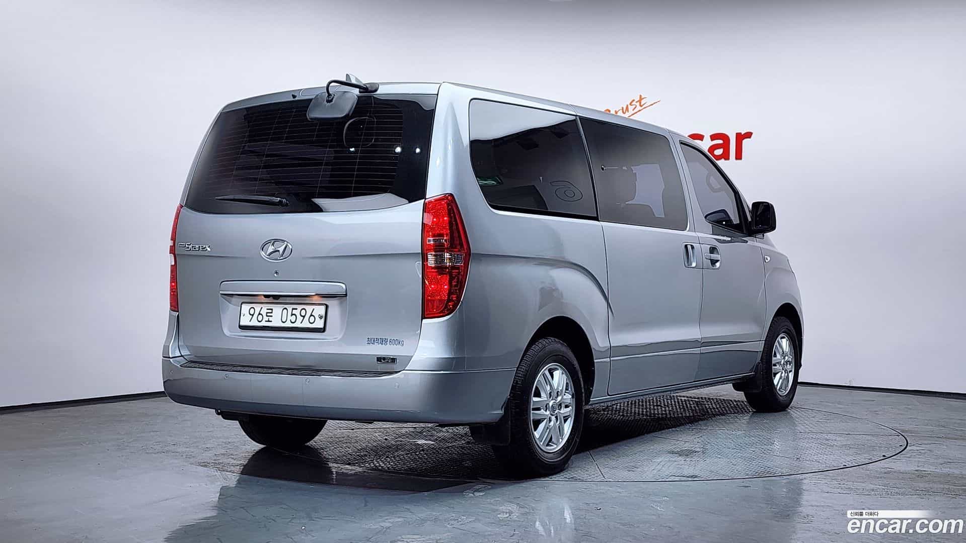 Starex Hyundai 2018.6-OUTER-002