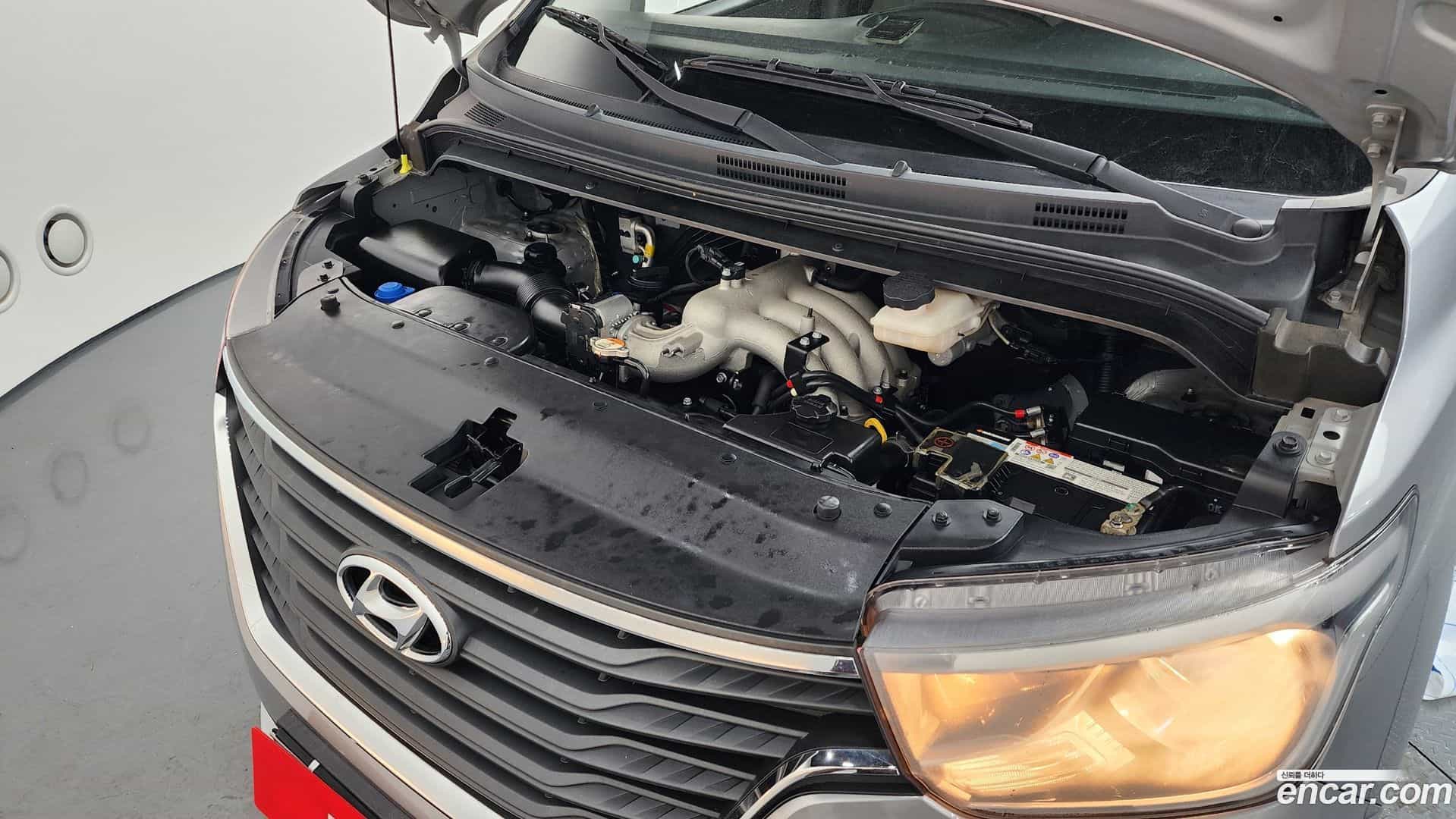 Starex Hyundai 2018.6-INNER-006