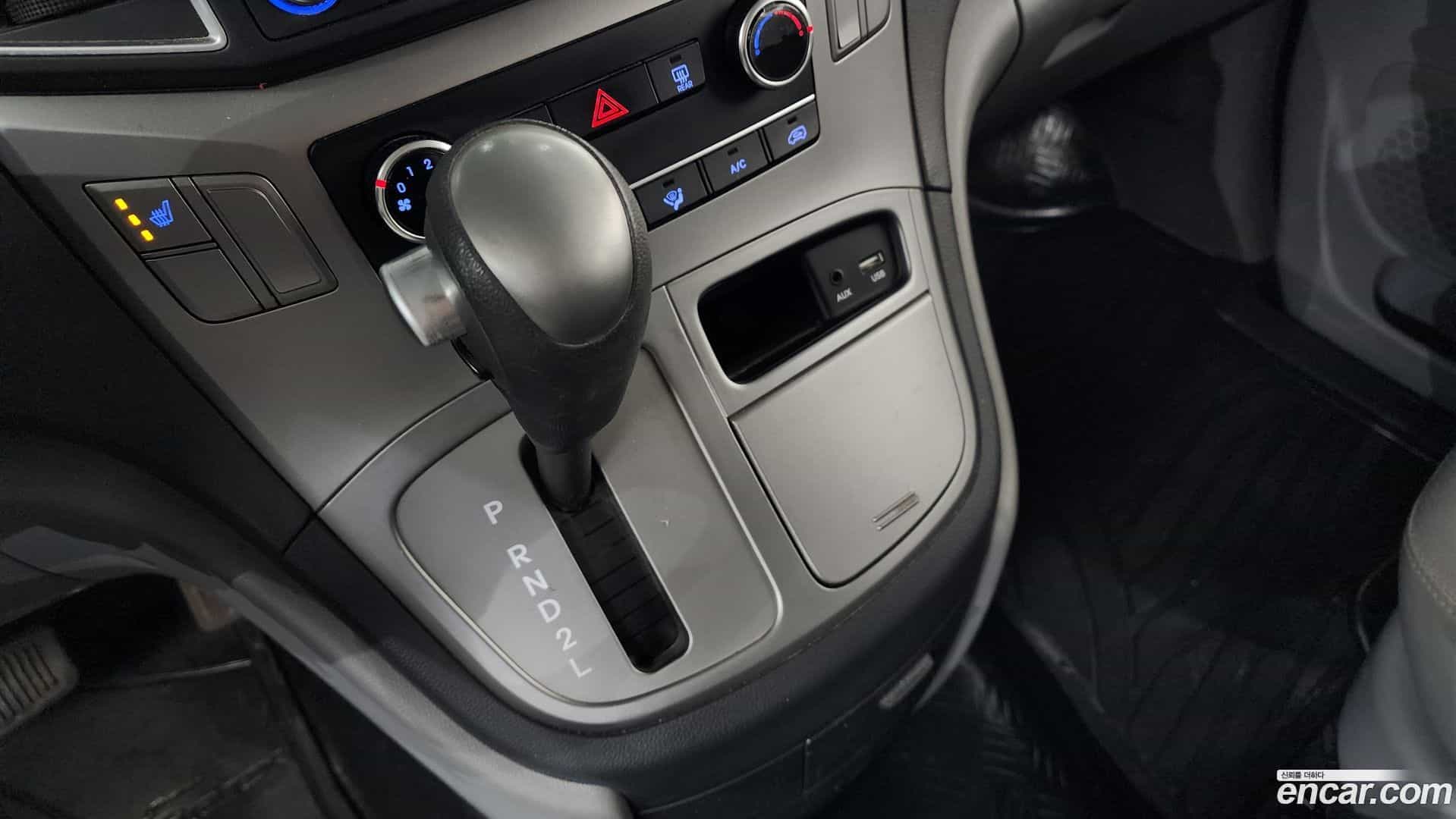 Starex Hyundai 2018.6-INNER-009