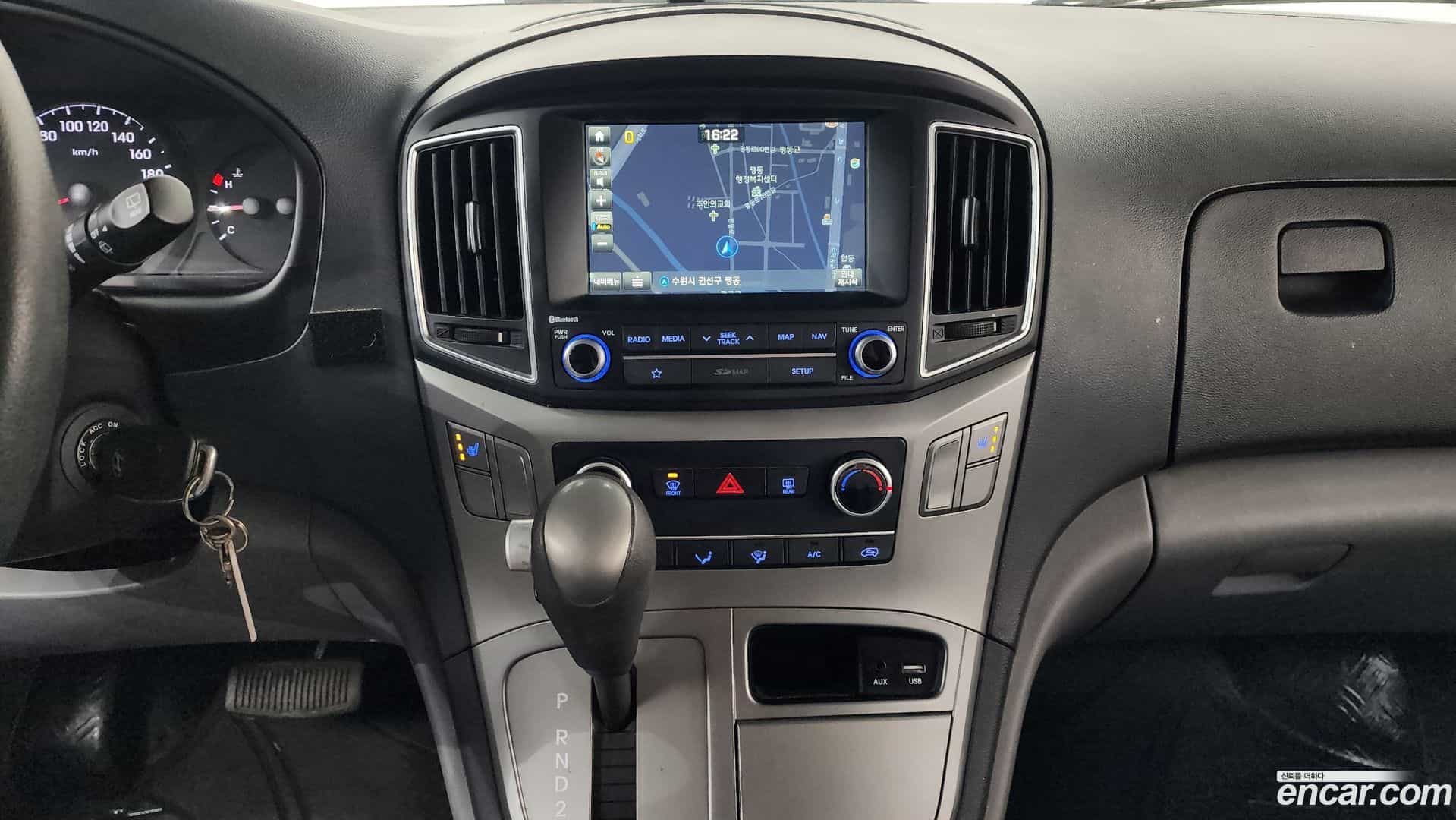 Starex Hyundai 2018.6-OPTION-018