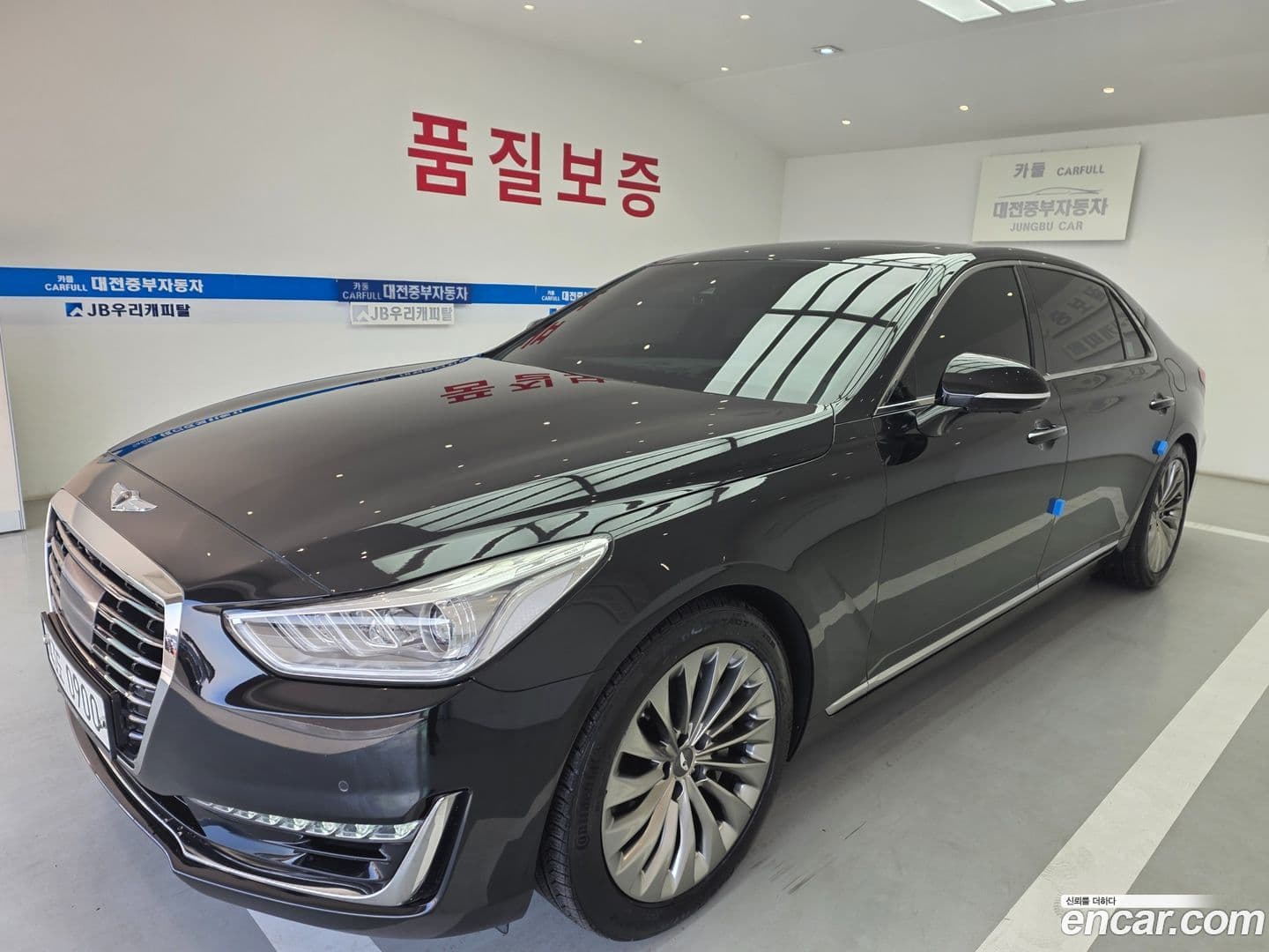 Main__Slider__Photo:EQ900 Genesis 2016.5-0