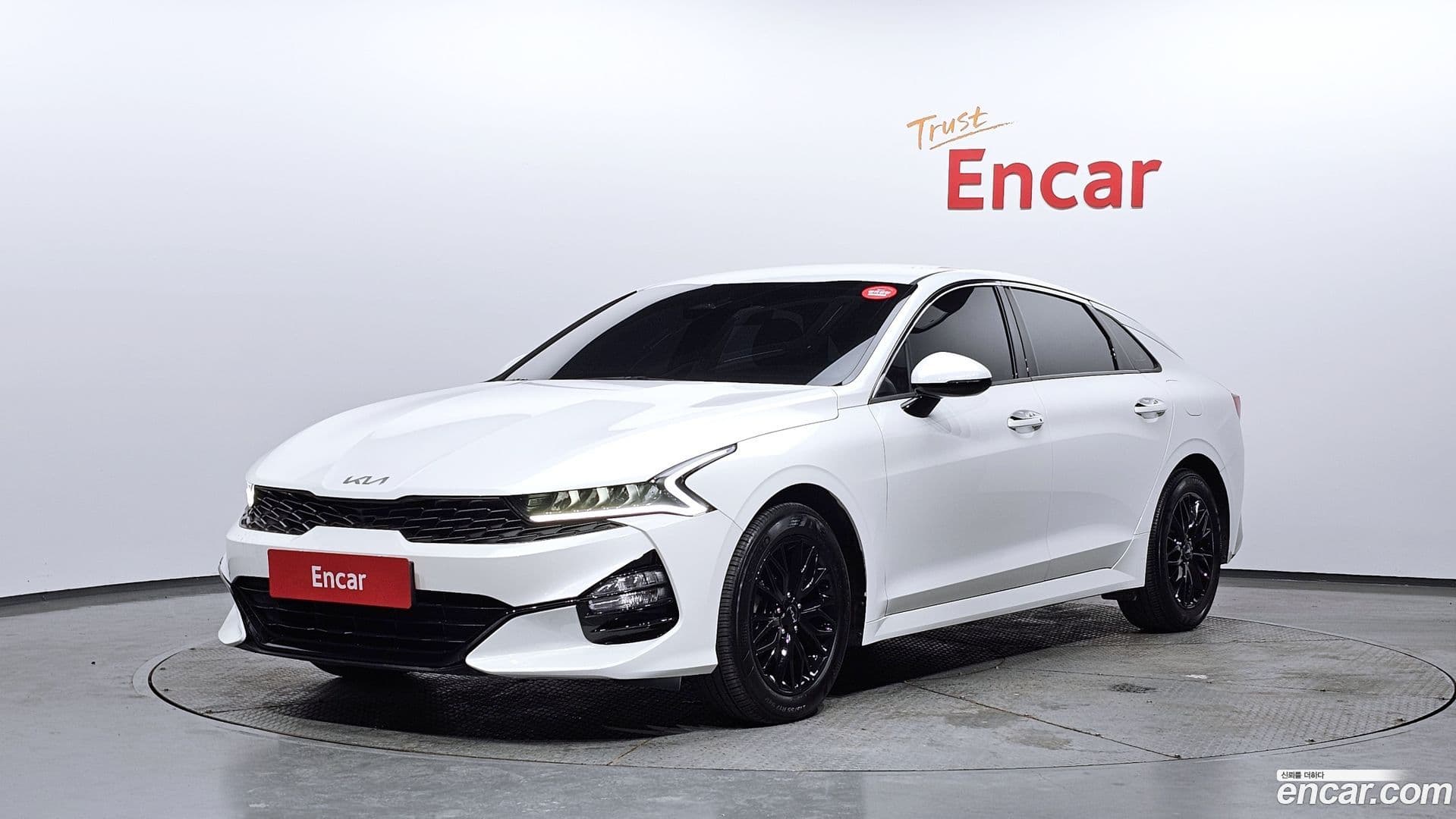 Main__Slider__Photo:K5 Kia 2023.9-0