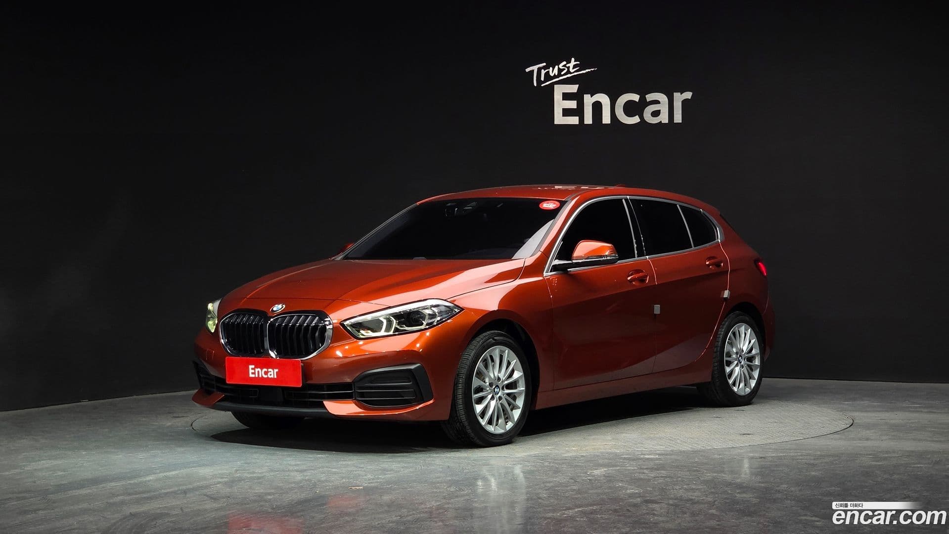 Main__Slider__Photo:1-Series BMW 2021.0-0