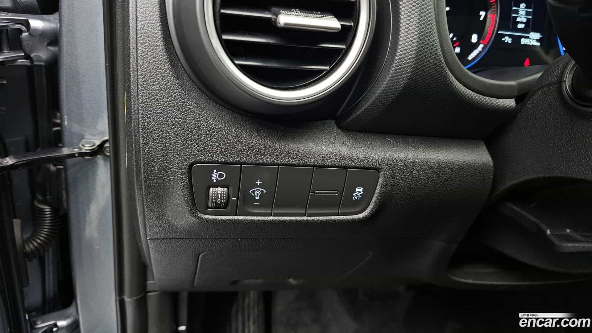 Kona Hyundai 2018.0-OPTION-018