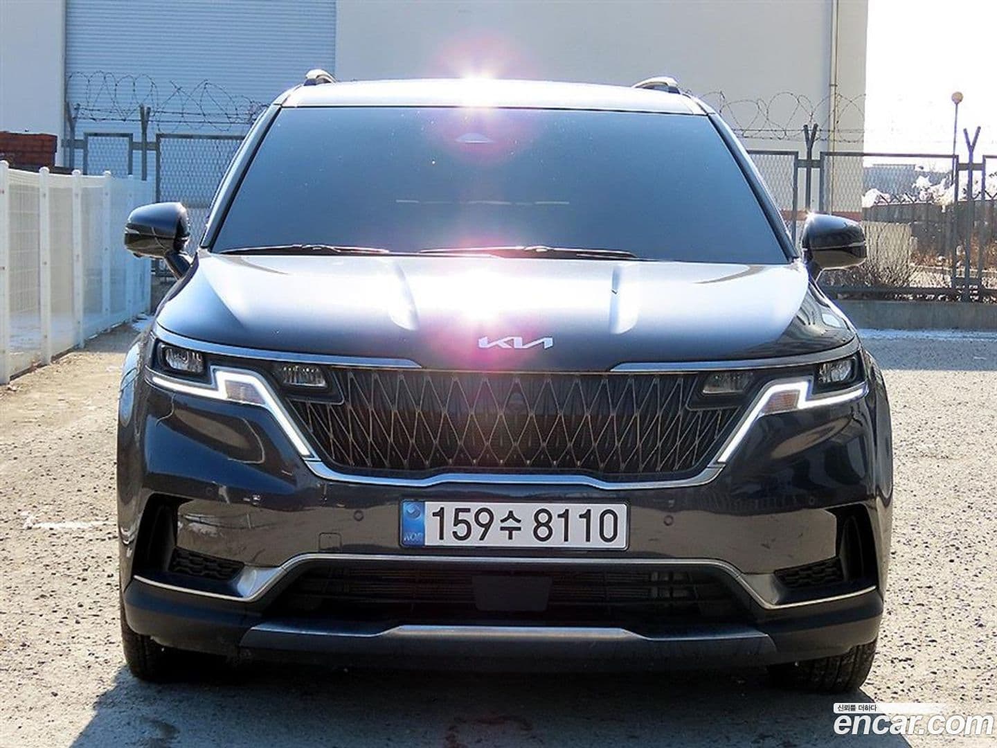 Main__Slider__Photo:Canival Kia 2022.11-0
