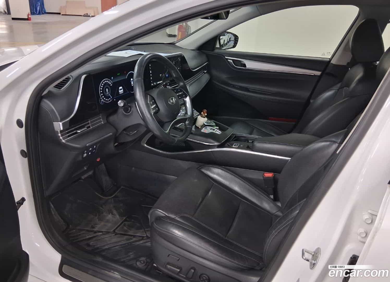 Grandeur Hyundai 2021.6-INNER-006