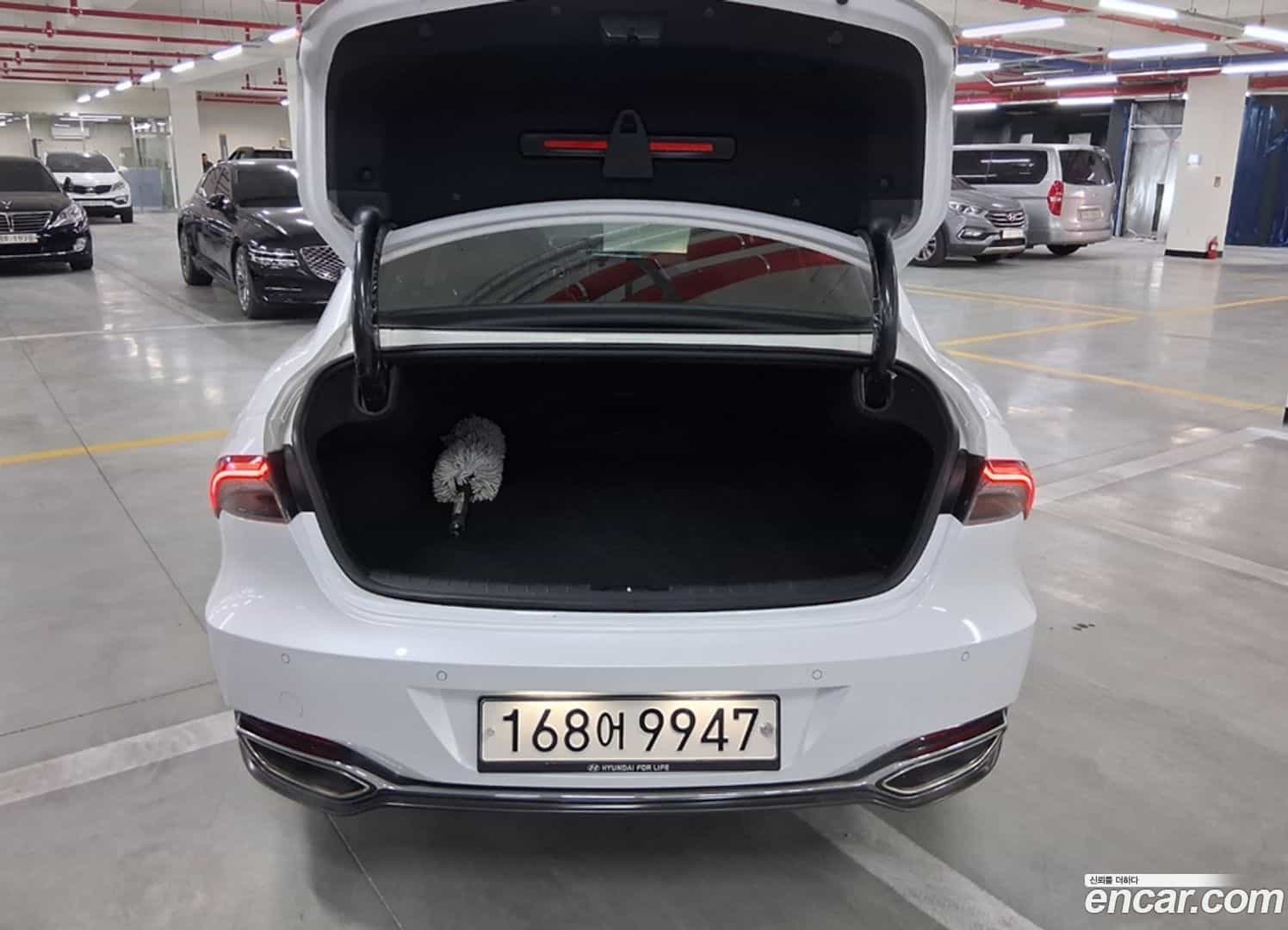 Grandeur Hyundai 2021.6-OPTION-023