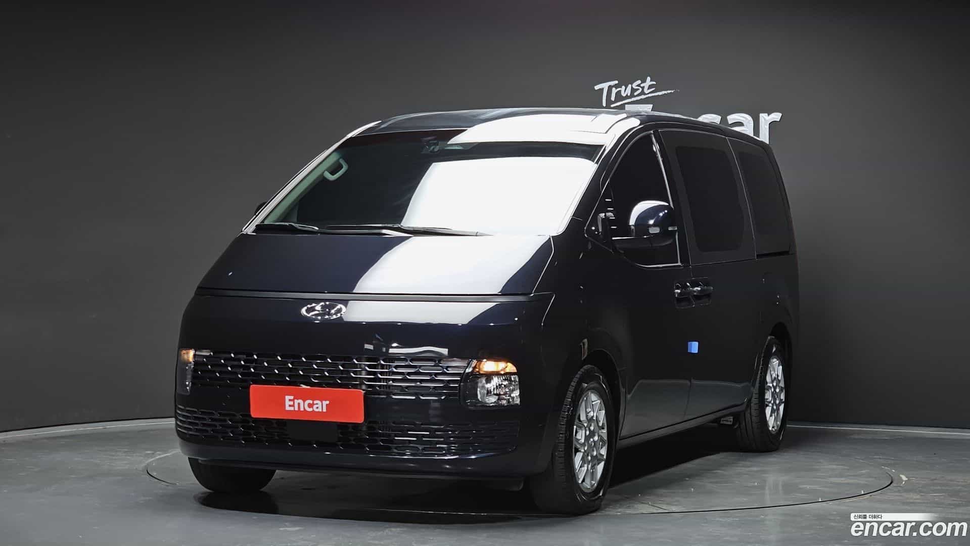 Staria Hyundai 2022.10-OUTER-001