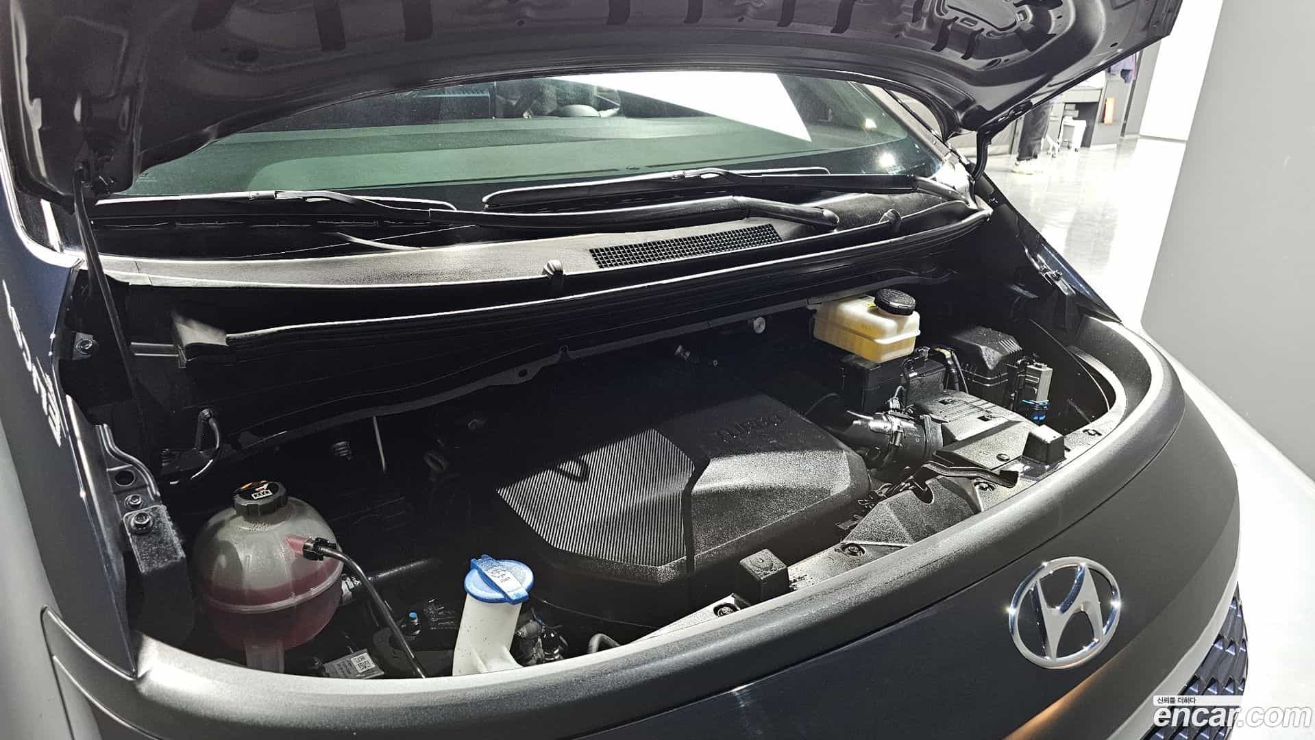 Staria Hyundai 2022.10-INNER-006
