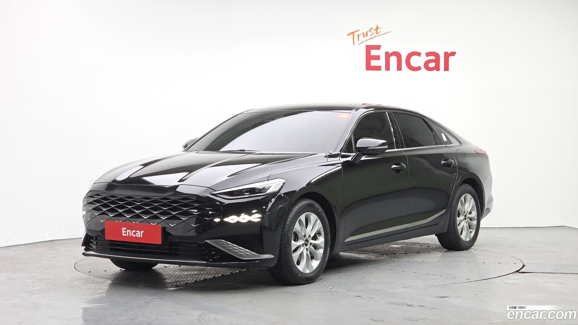 Main__Slider__Photo:K8 Kia 2022.10-0