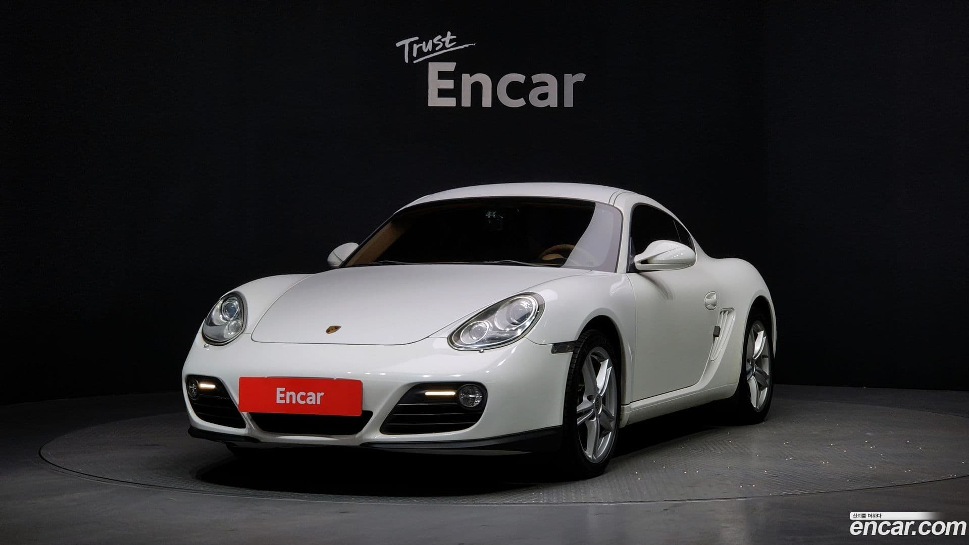 Main__Slider__Photo:Cayman Porsche 2010.7-0