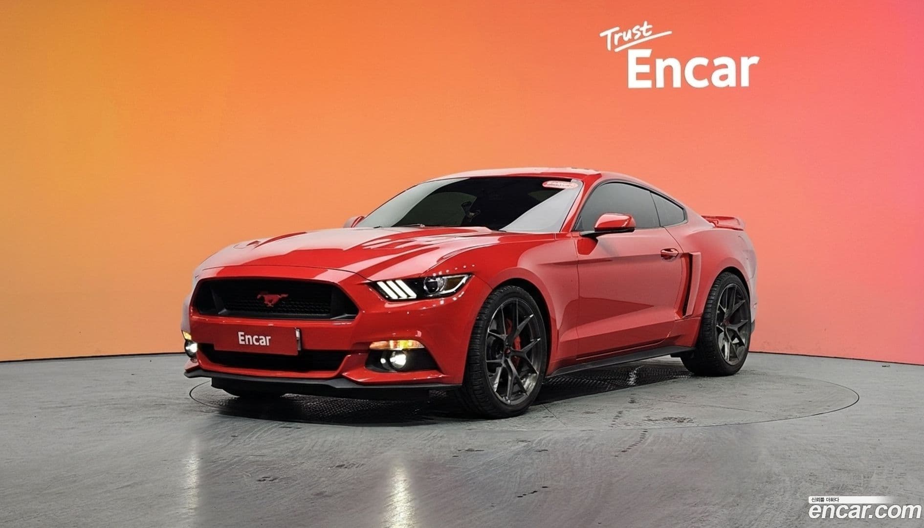 Main__Slider__Photo:Mustang Ford 2015.8-0