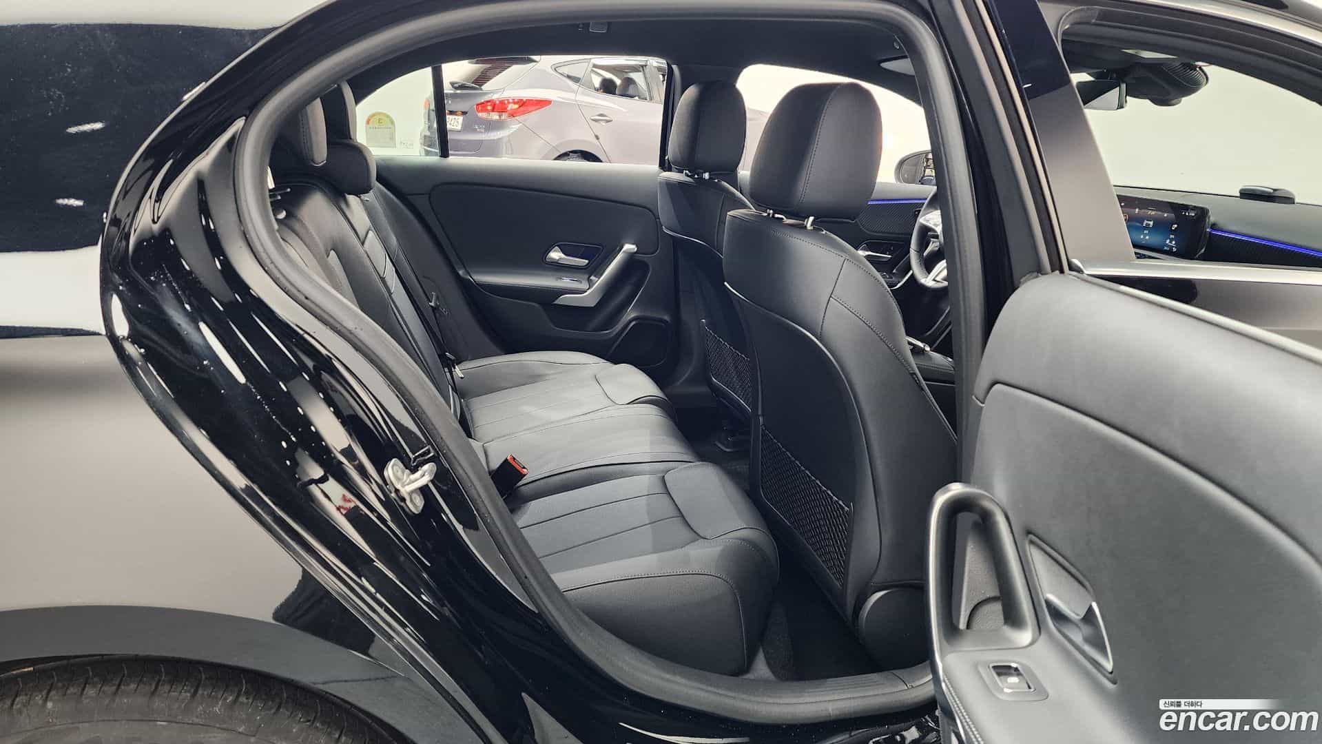 A-Class Mercedes-Benz 2025.4-OPTION-016