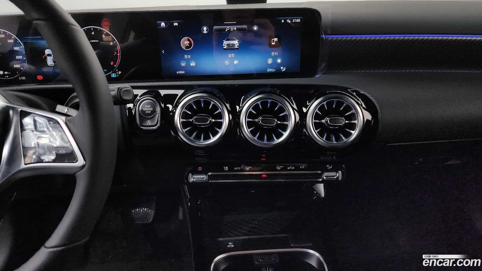 A-Class Mercedes-Benz 2025.4-OPTION-018