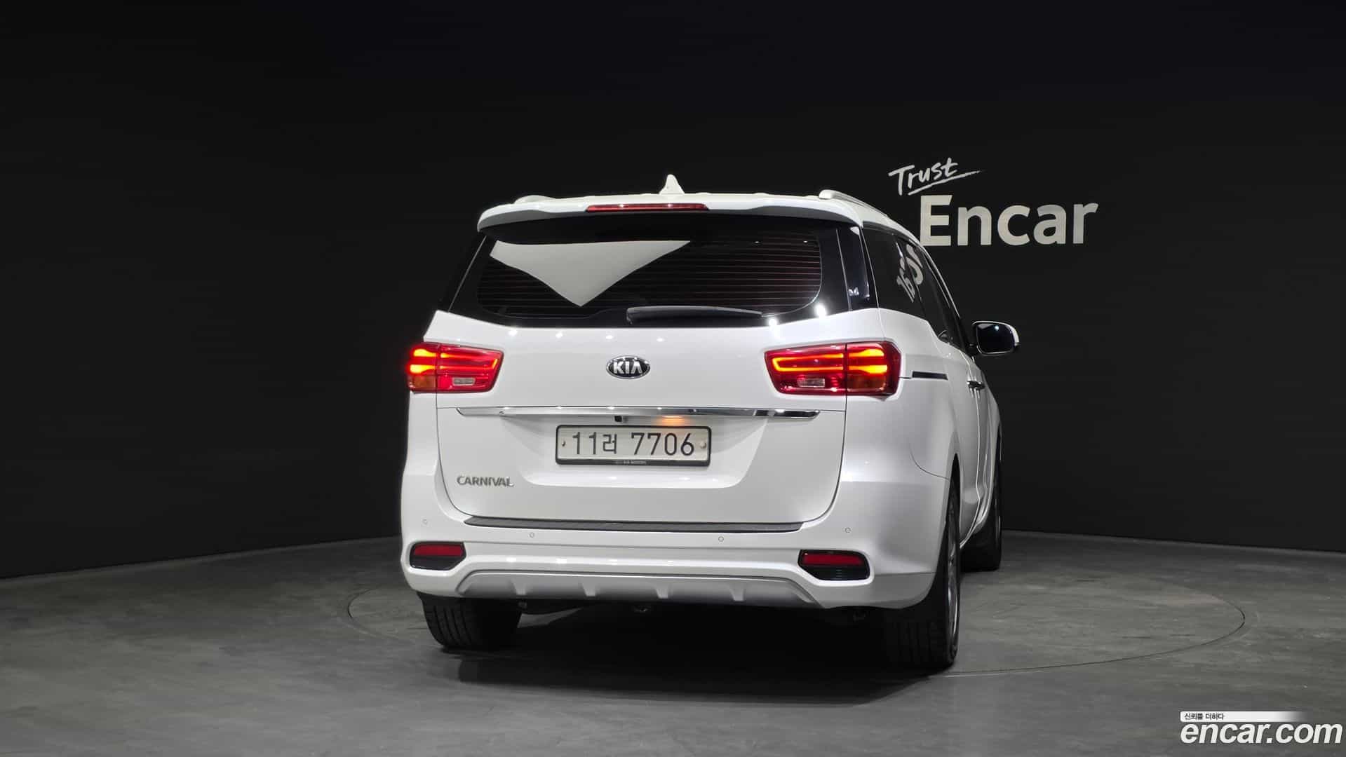 Canival Kia 2018.9-OUTER-004