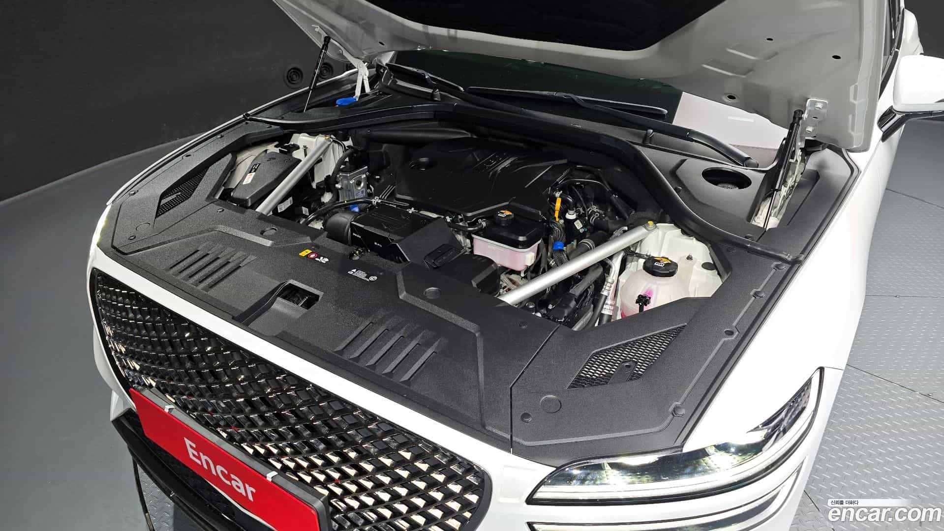 GV70 Genesis 2023.0-INNER-006