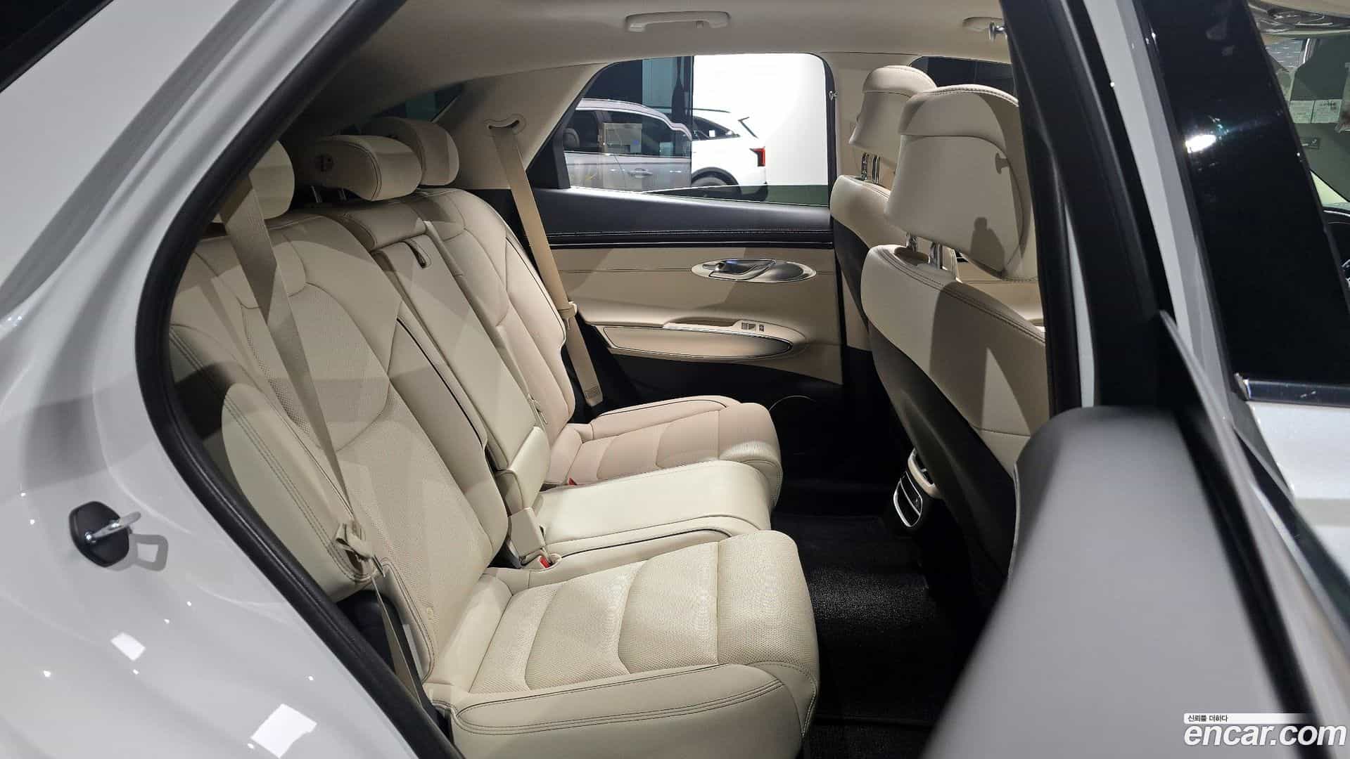 GV70 Genesis 2023.0-OPTION-016