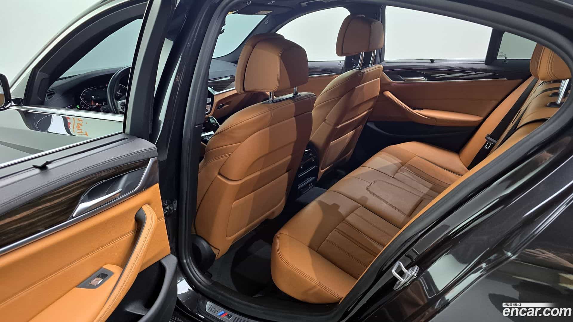 5-Series BMW 2022.0-OPTION-015
