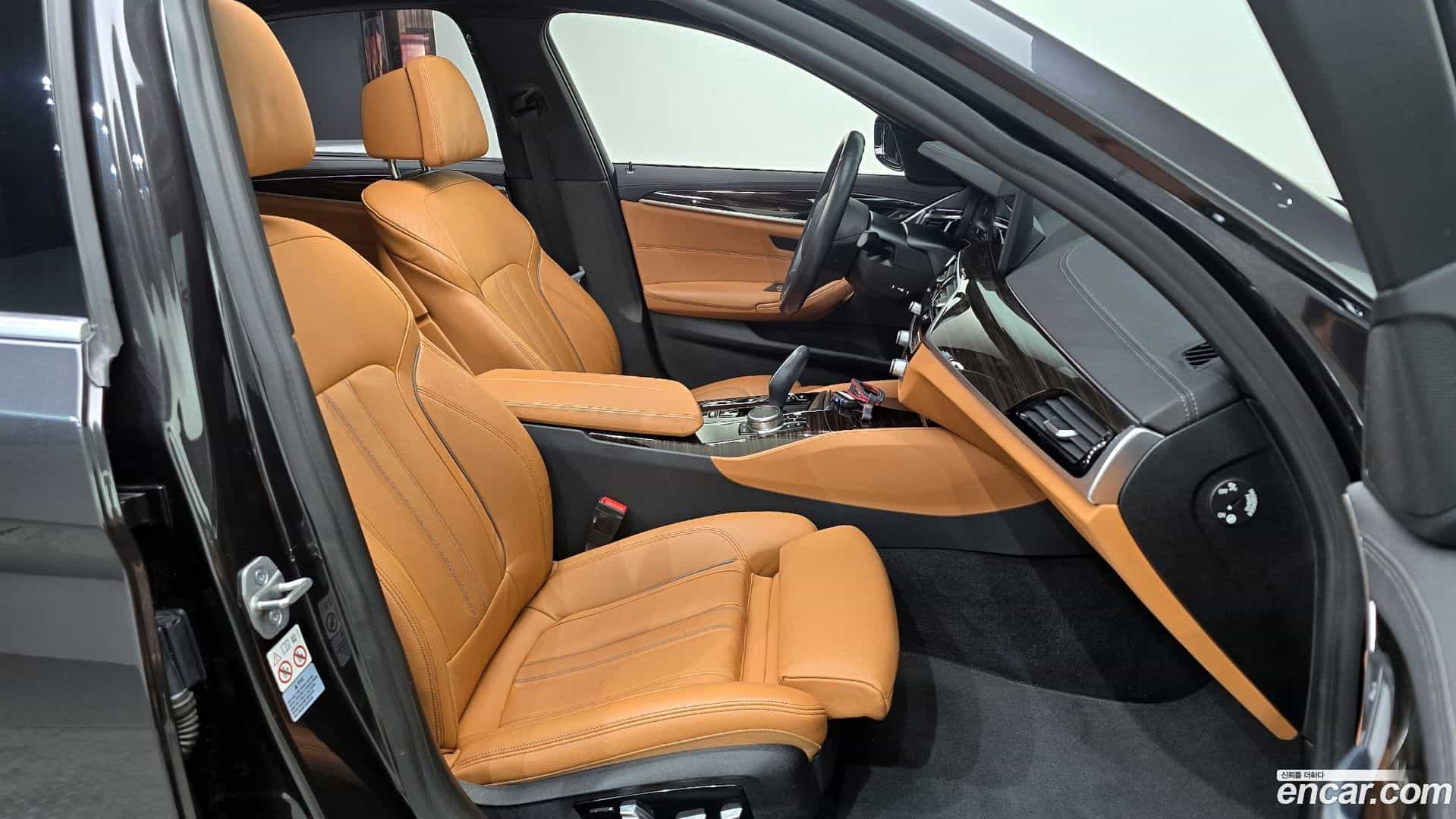 5-Series BMW 2022.0-OPTION-016