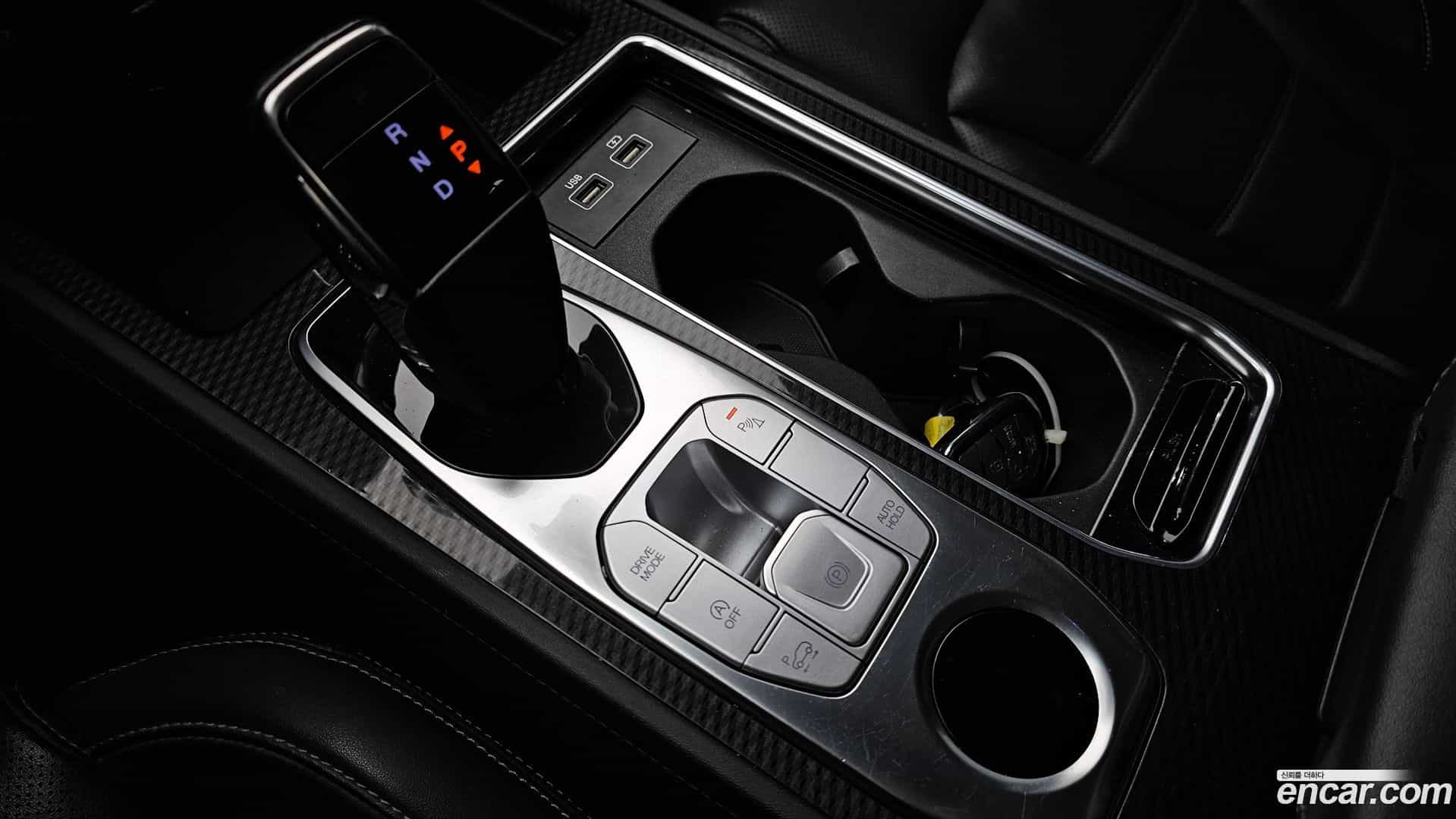 Rexton KG Mobility 2020.11-INNER-009