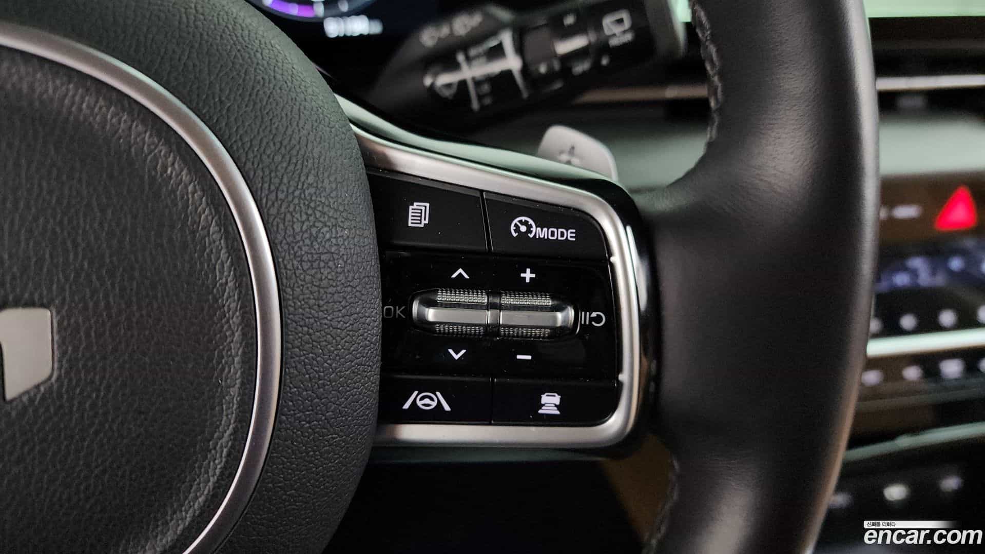 Canival Kia 2022.6-OPTION-021