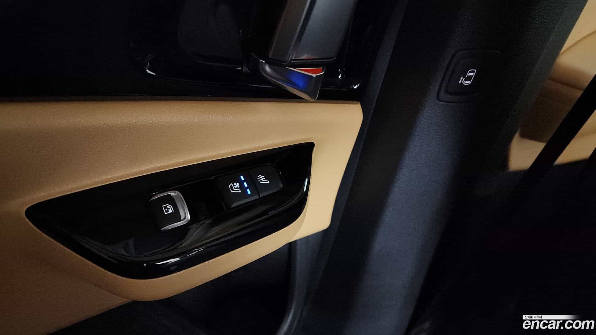 Canival Kia 2022.6-OPTION-022