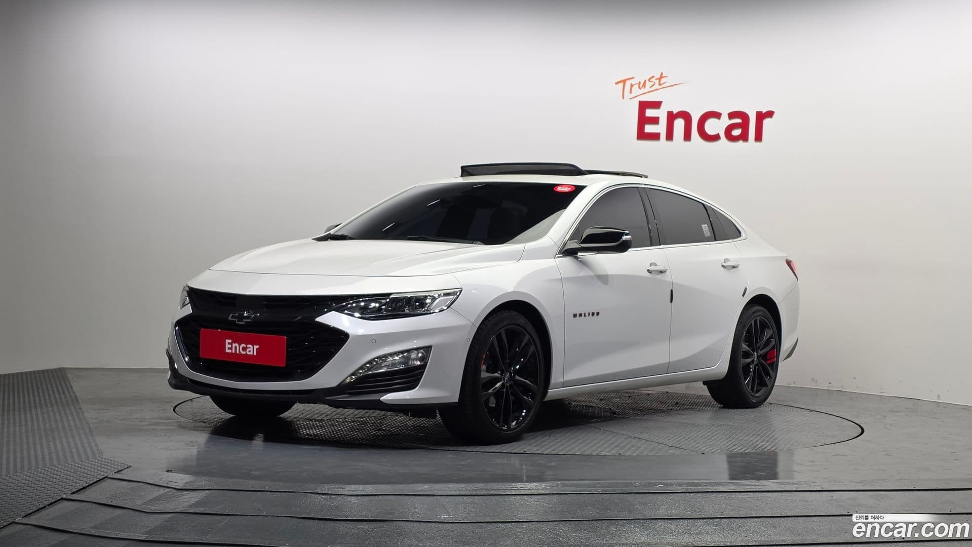 Main__Slider__Photo:Malibu Chevrolet 2022.8-0