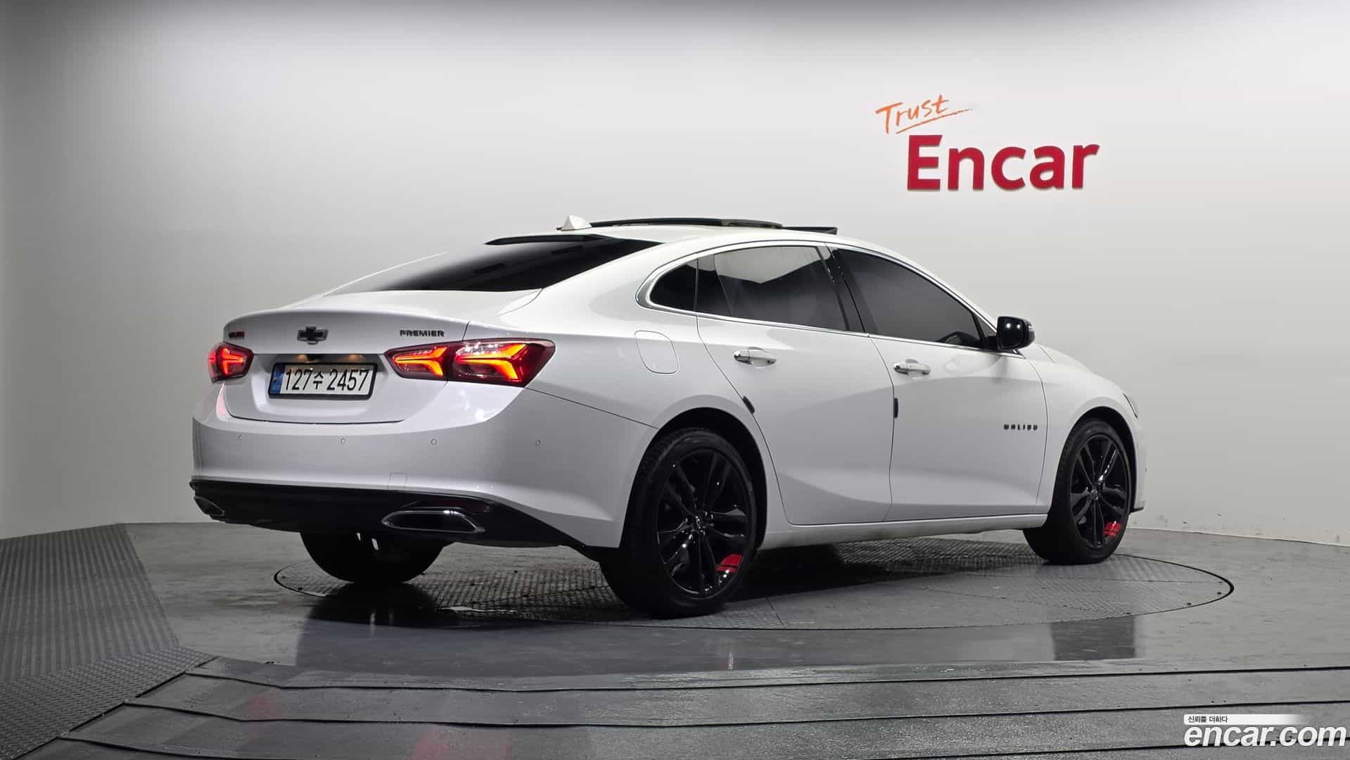 Malibu Chevrolet 2022.8-OUTER-002