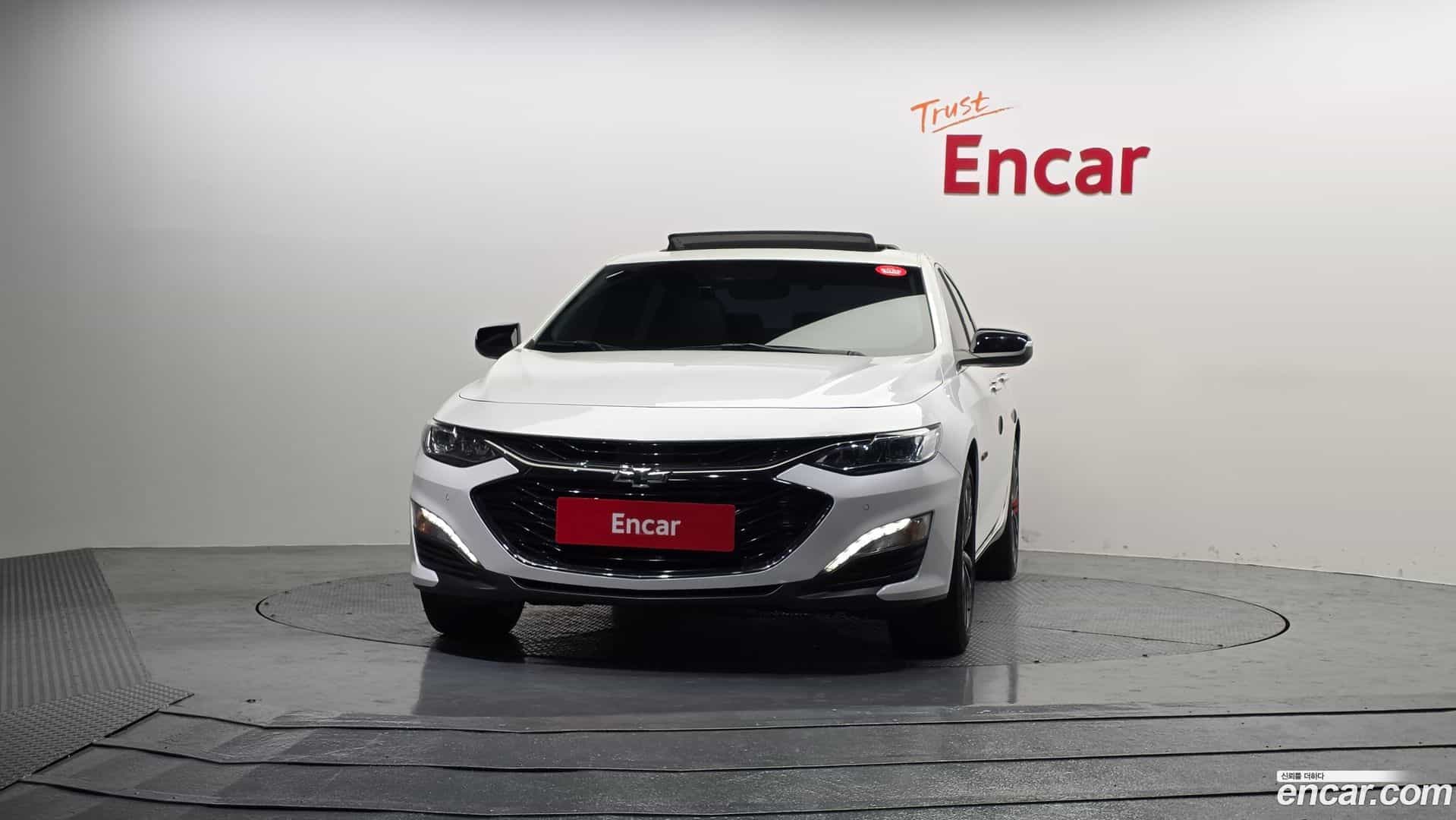 Malibu Chevrolet 2022.8-OUTER-003