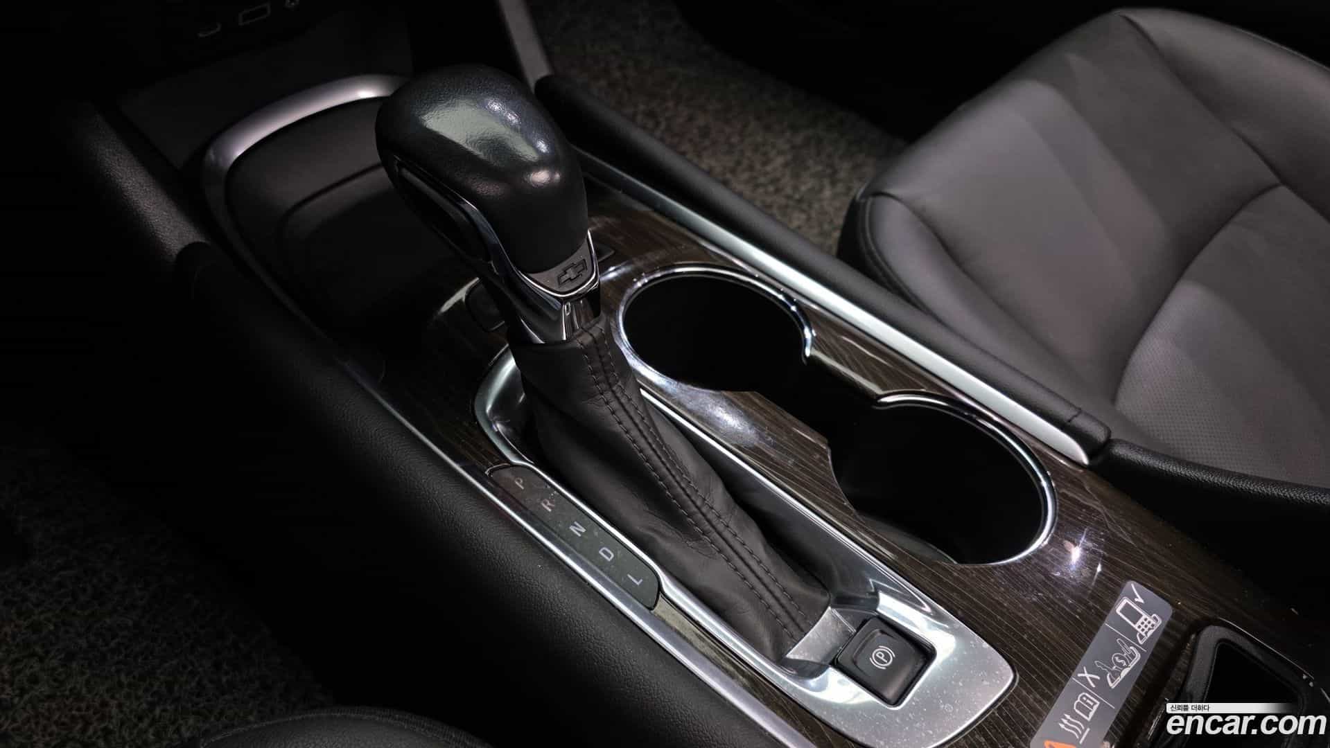 Malibu Chevrolet 2022.8-INNER-009