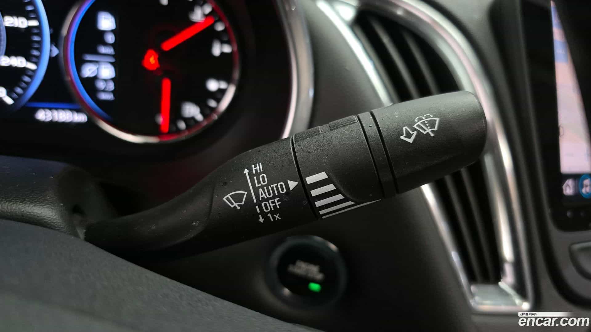Malibu Chevrolet 2022.8-OPTION-022