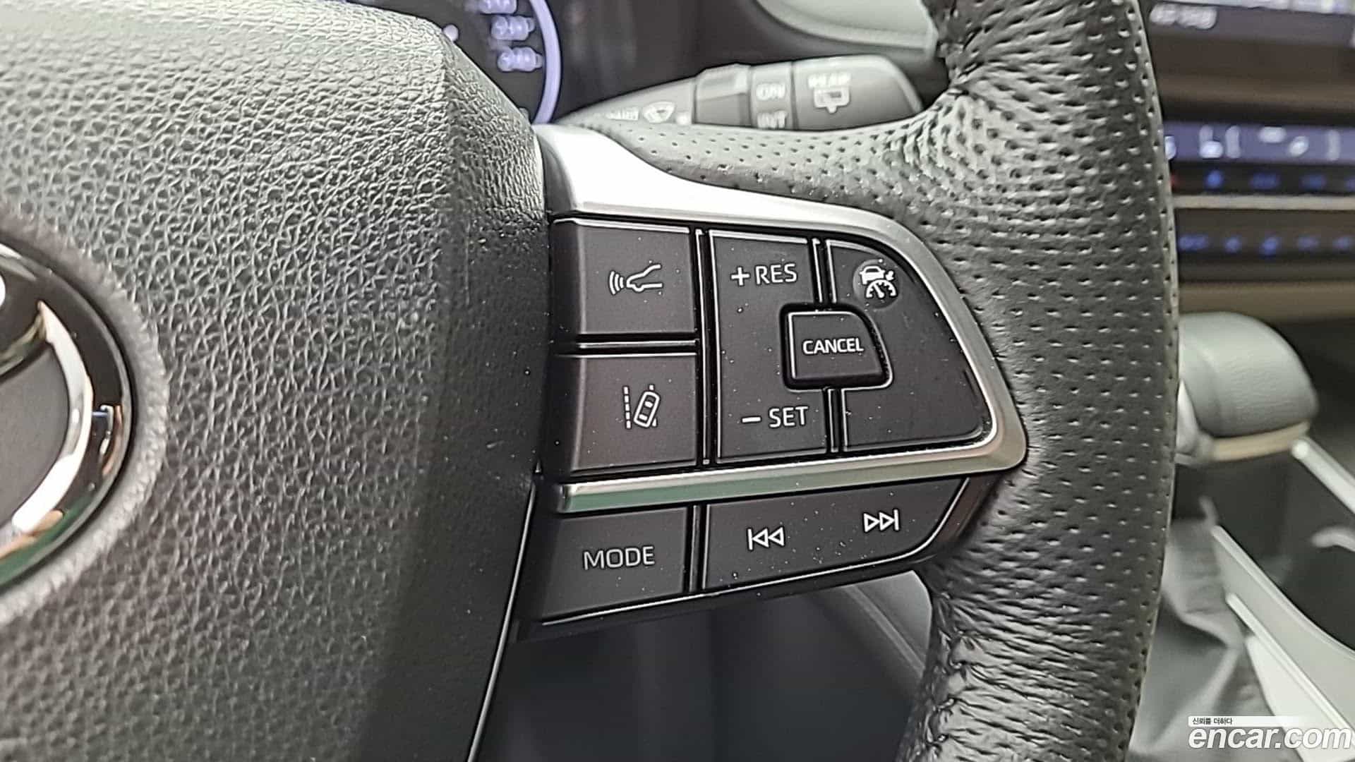 Sienna Toyota 2023.3-OPTION-022