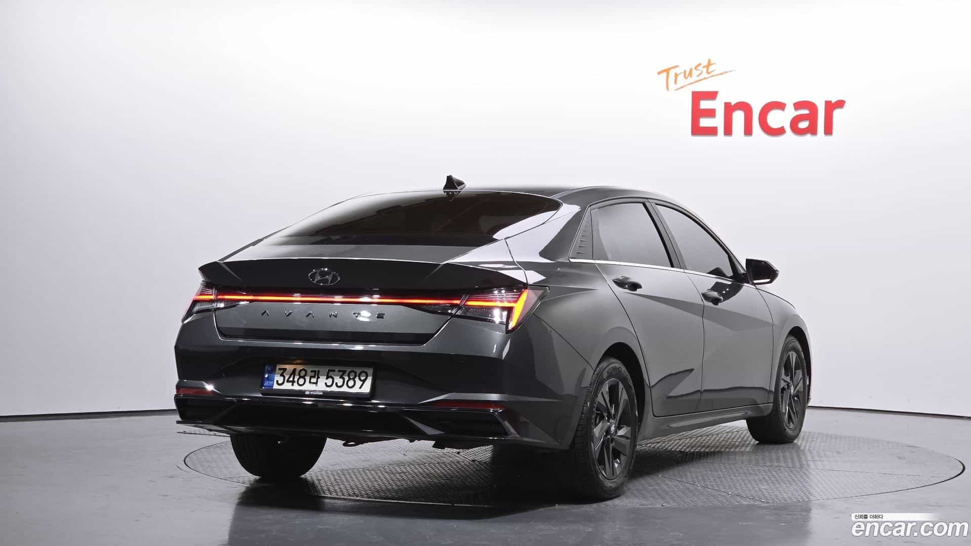 AVANTE Hyundai 2021.0-OUTER-002