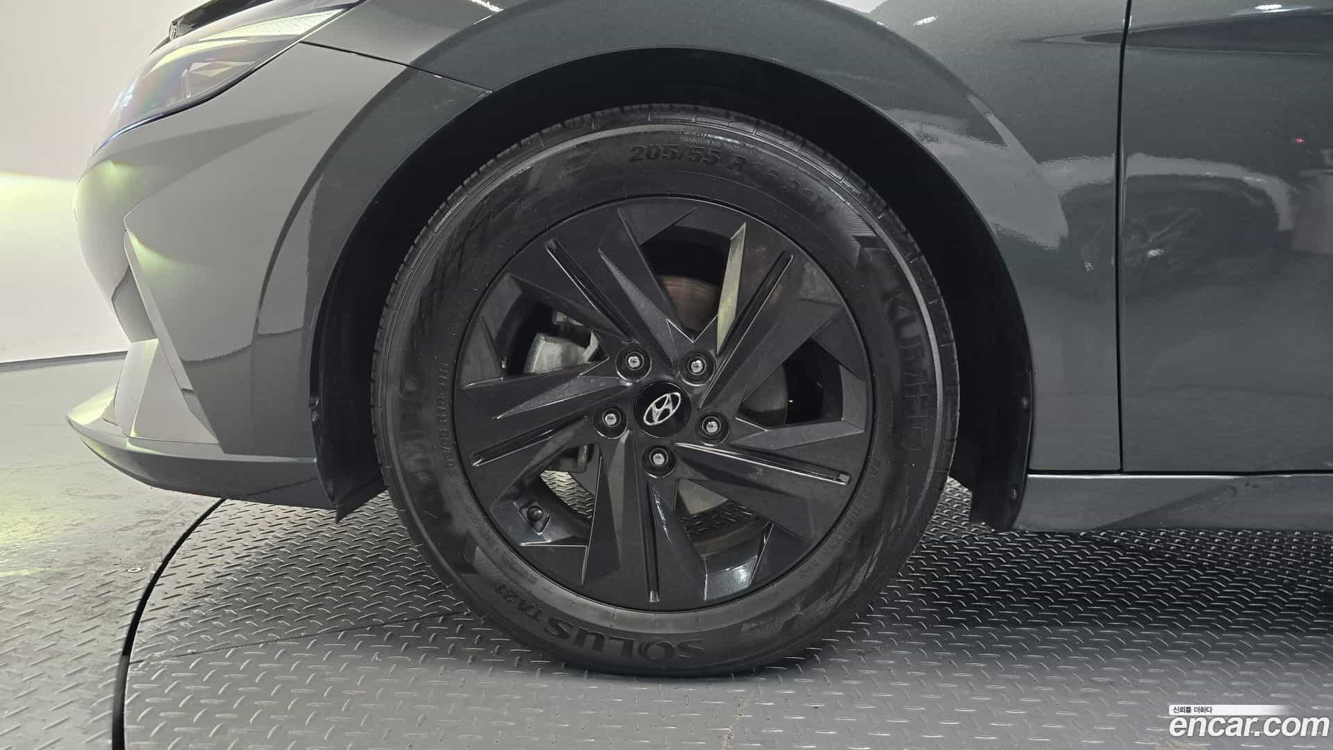 AVANTE Hyundai 2021.0-OUTER-005