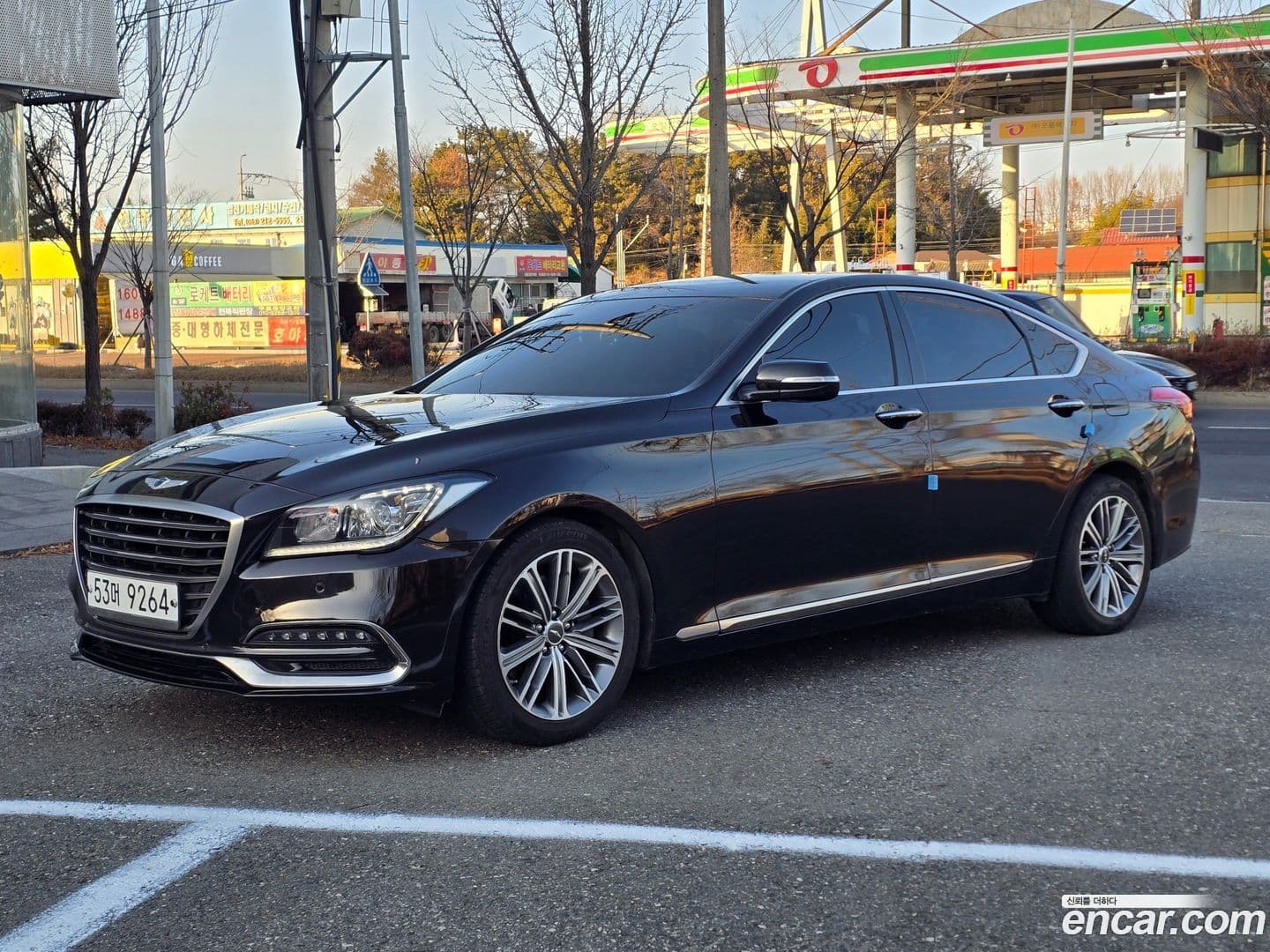 Main__Slider__Photo:G80 Genesis 2018.4-0