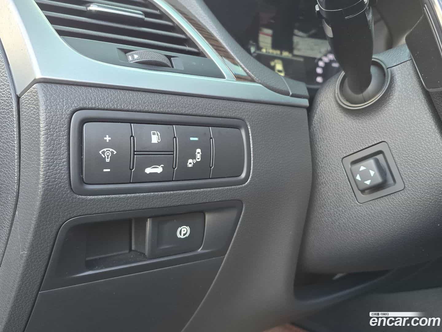 G80 Genesis 2018.4-OPTION-016