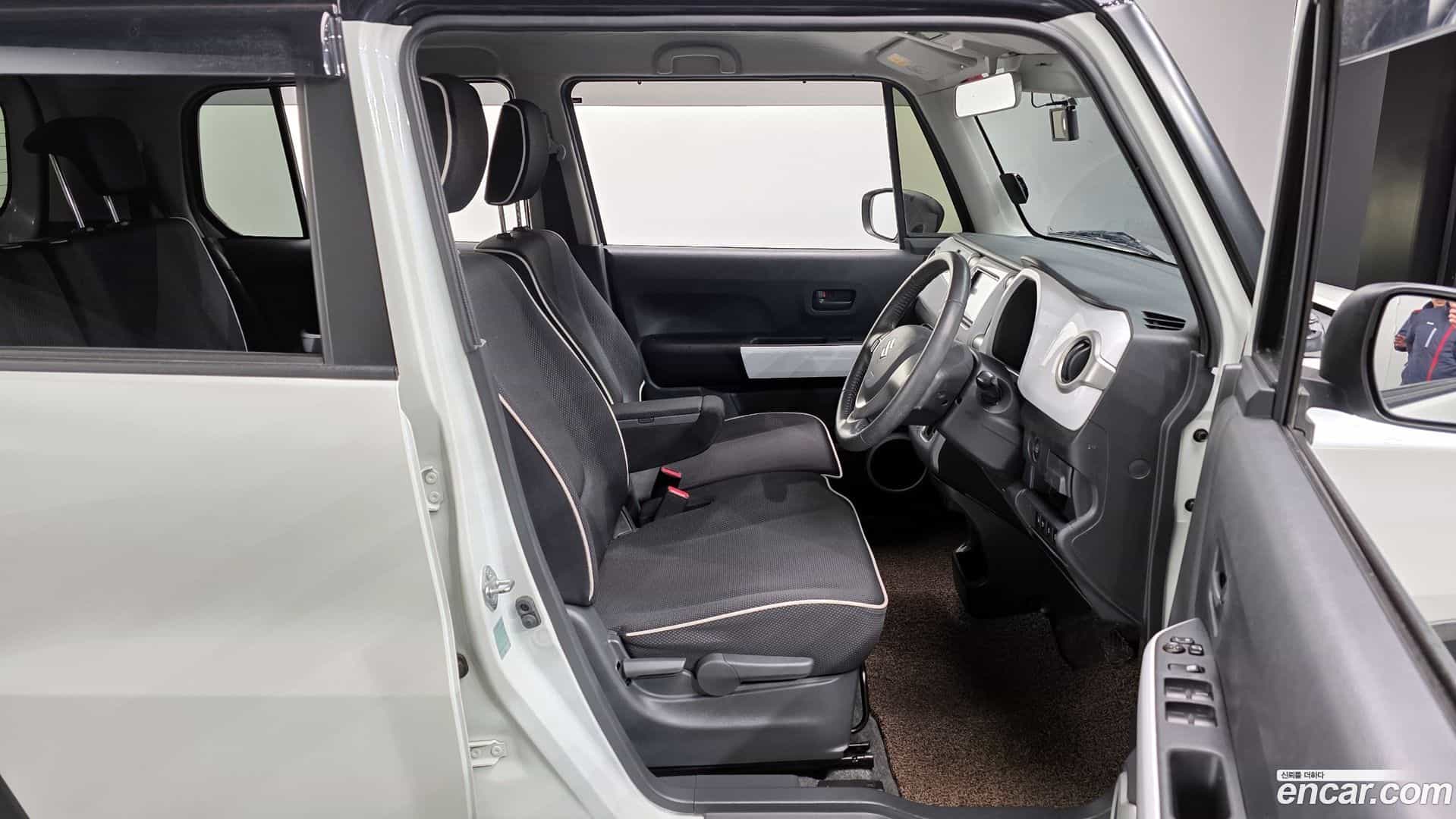 HUSTLER Suzuki 2014.11-INNER-010