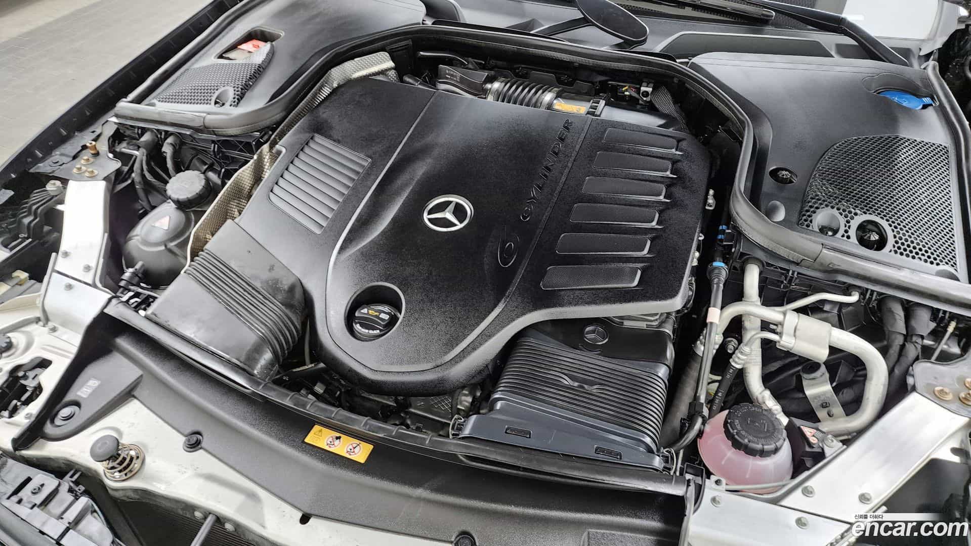 CLS-Class Mercedes-Benz 2023.1-INNER-006