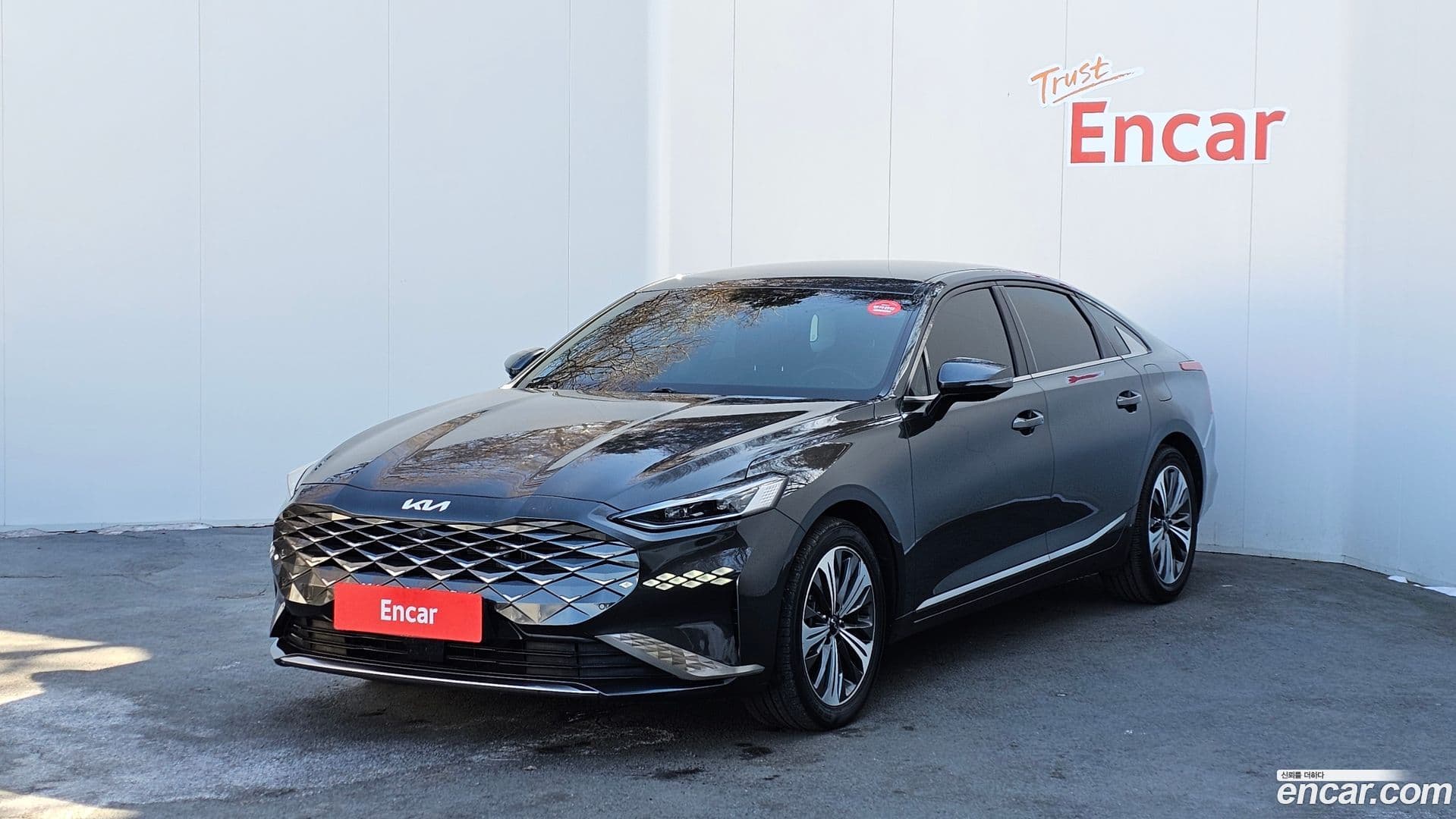 Main__Slider__Photo:K8 Kia 2021.10-0
