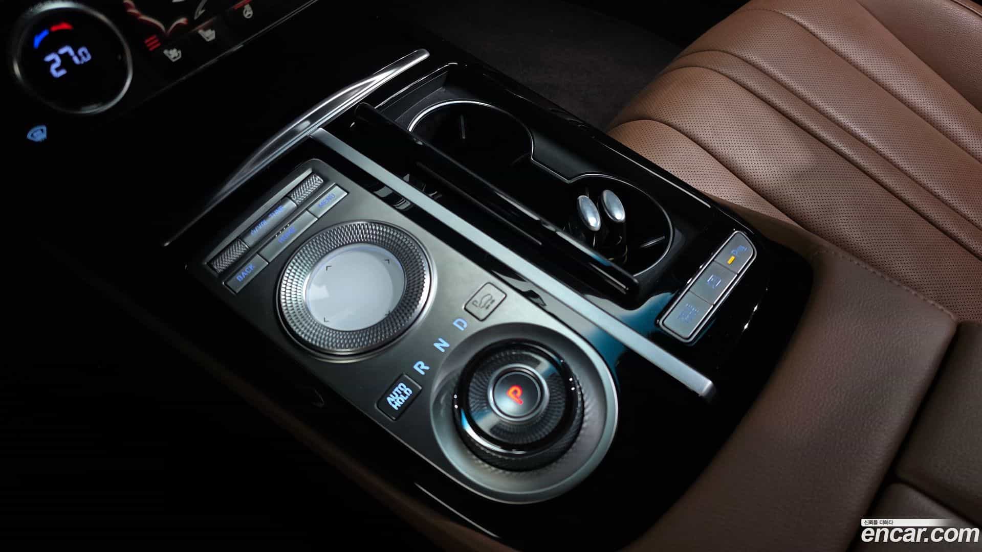 G80 Genesis 2021.1-INNER-009