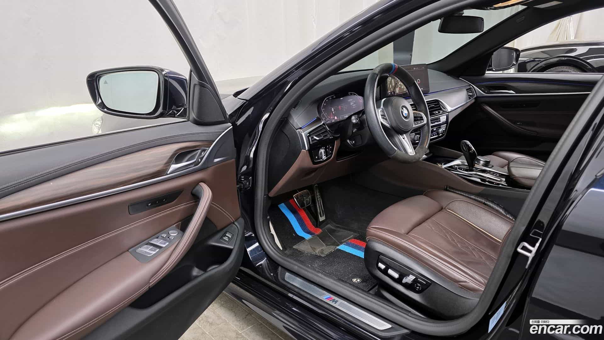 5-Series BMW 2021.2-INNER-010